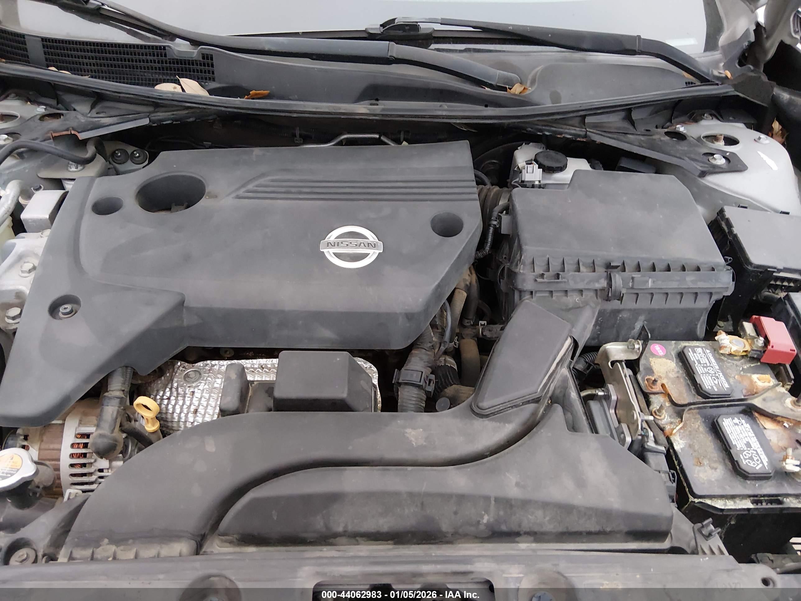 NISSAN ALTIMA image 10