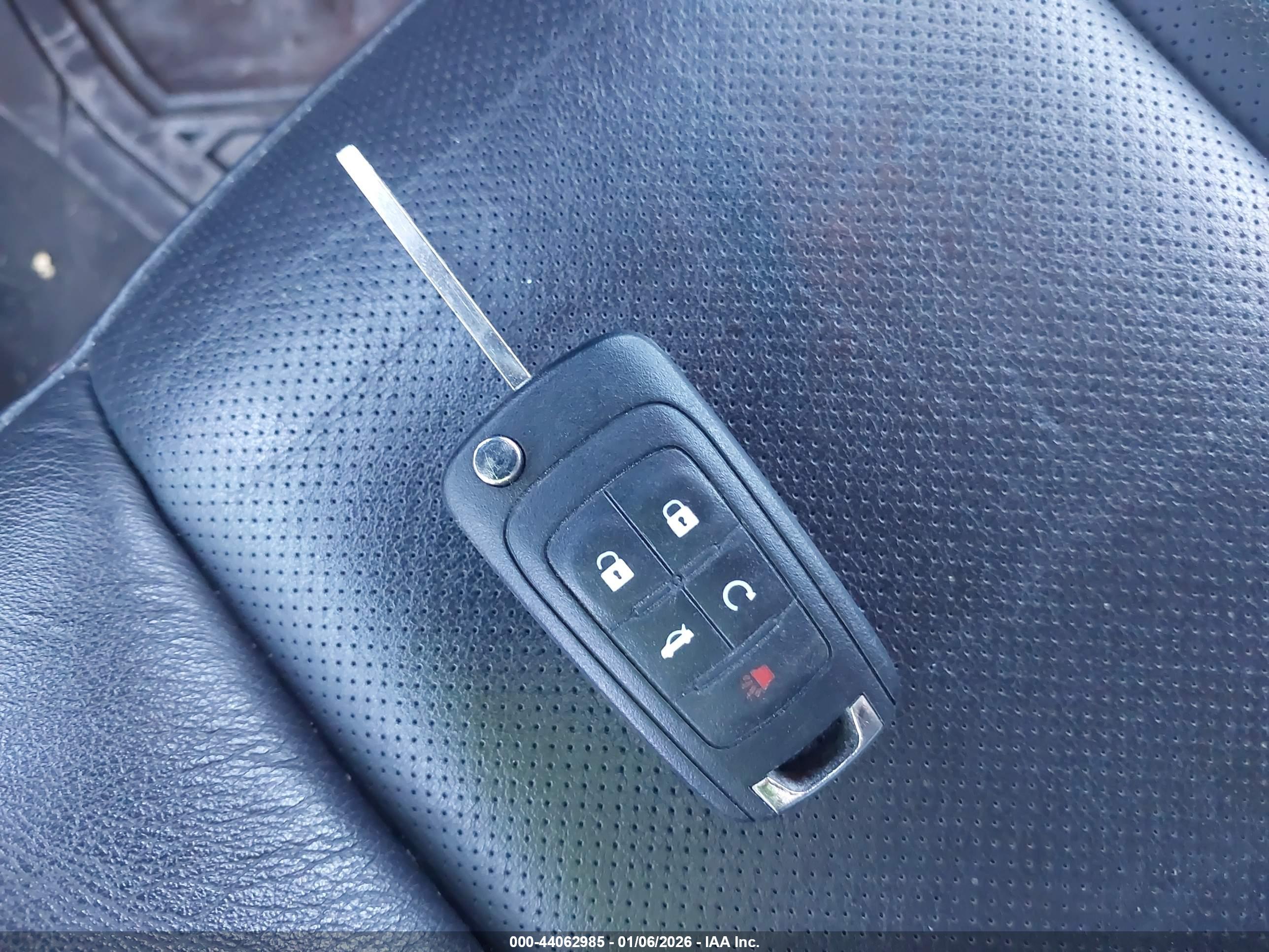 CHEVROLET EQUINOX image 11