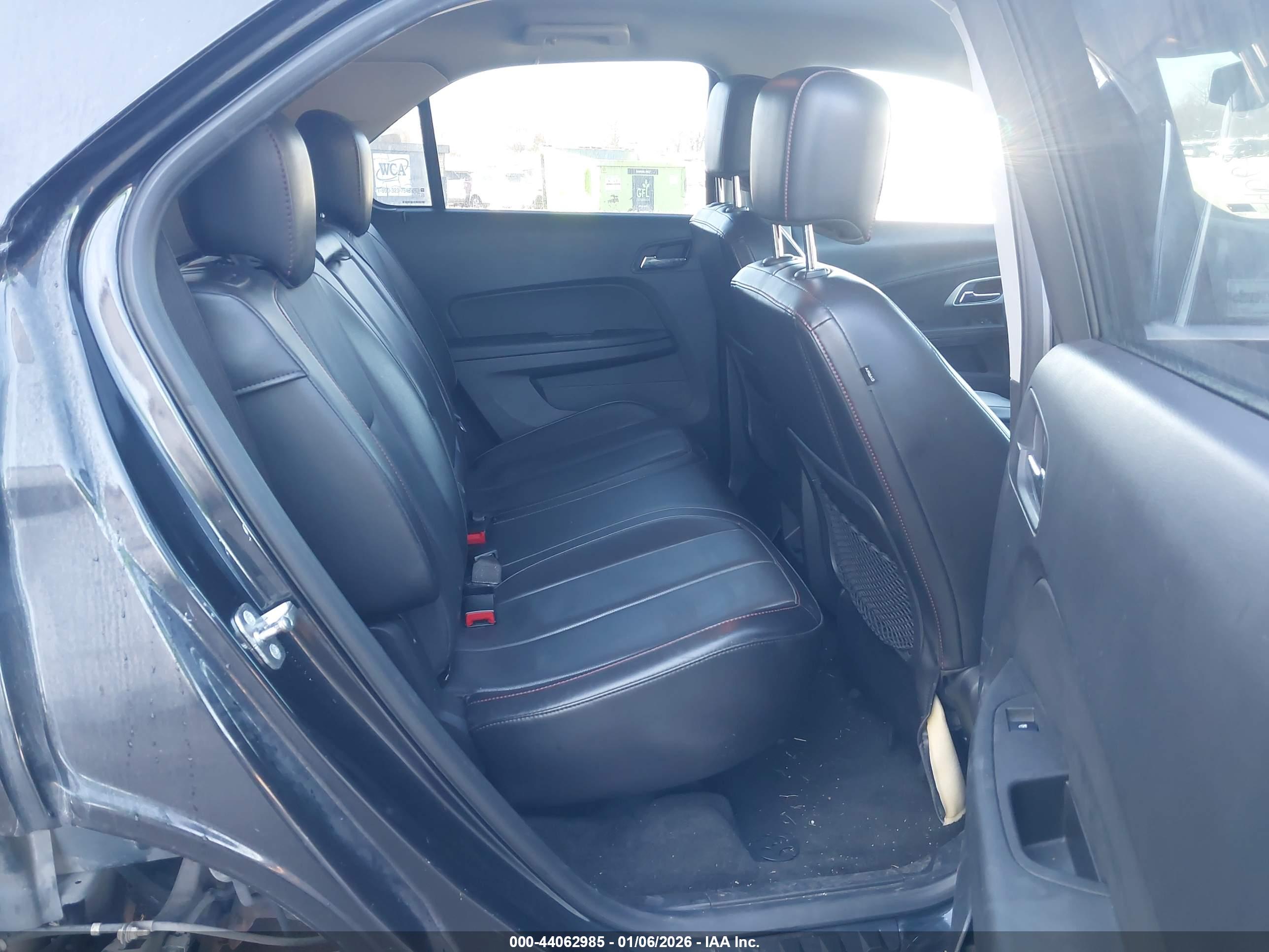 CHEVROLET EQUINOX image 8
