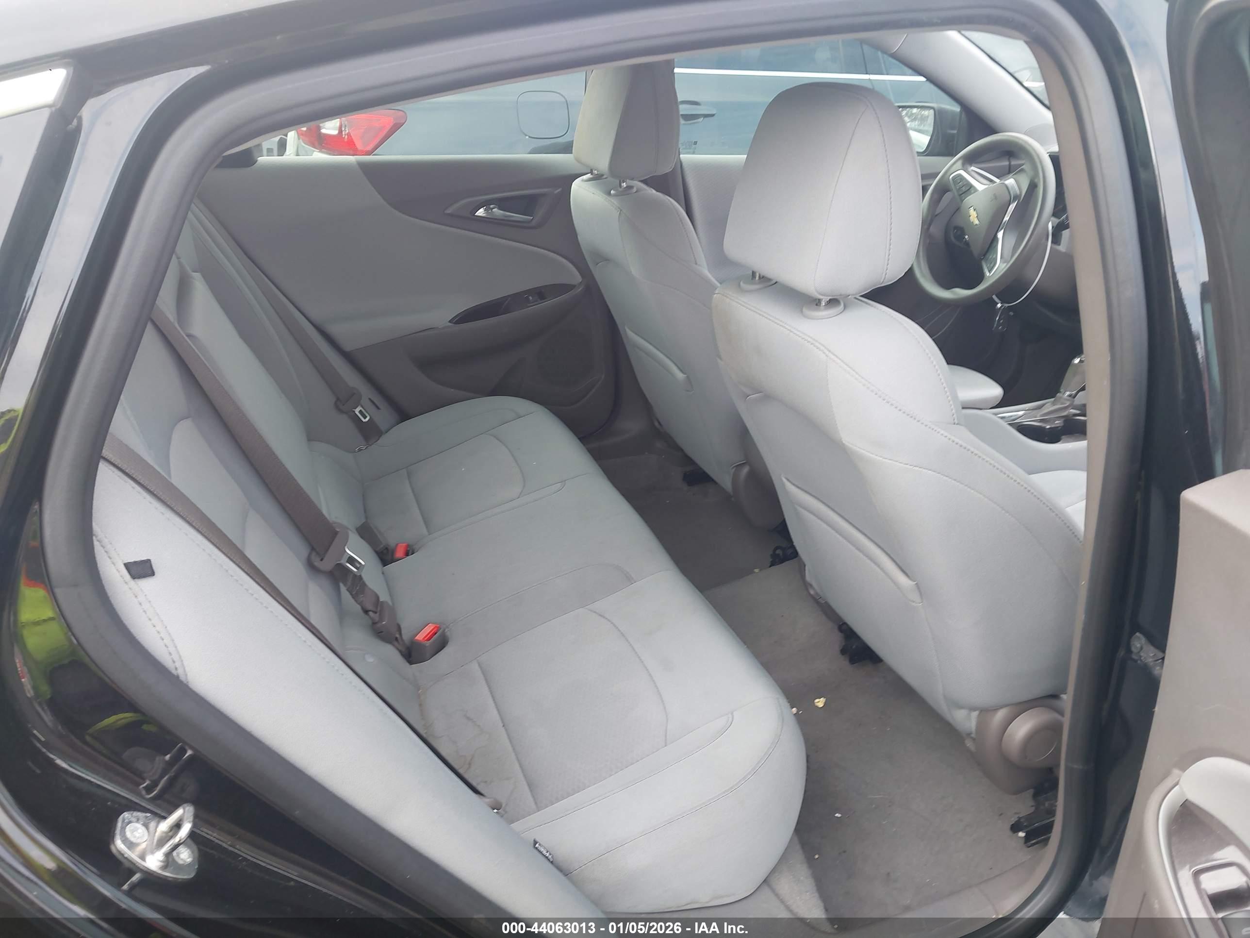 CHEVROLET MALIBU image 8