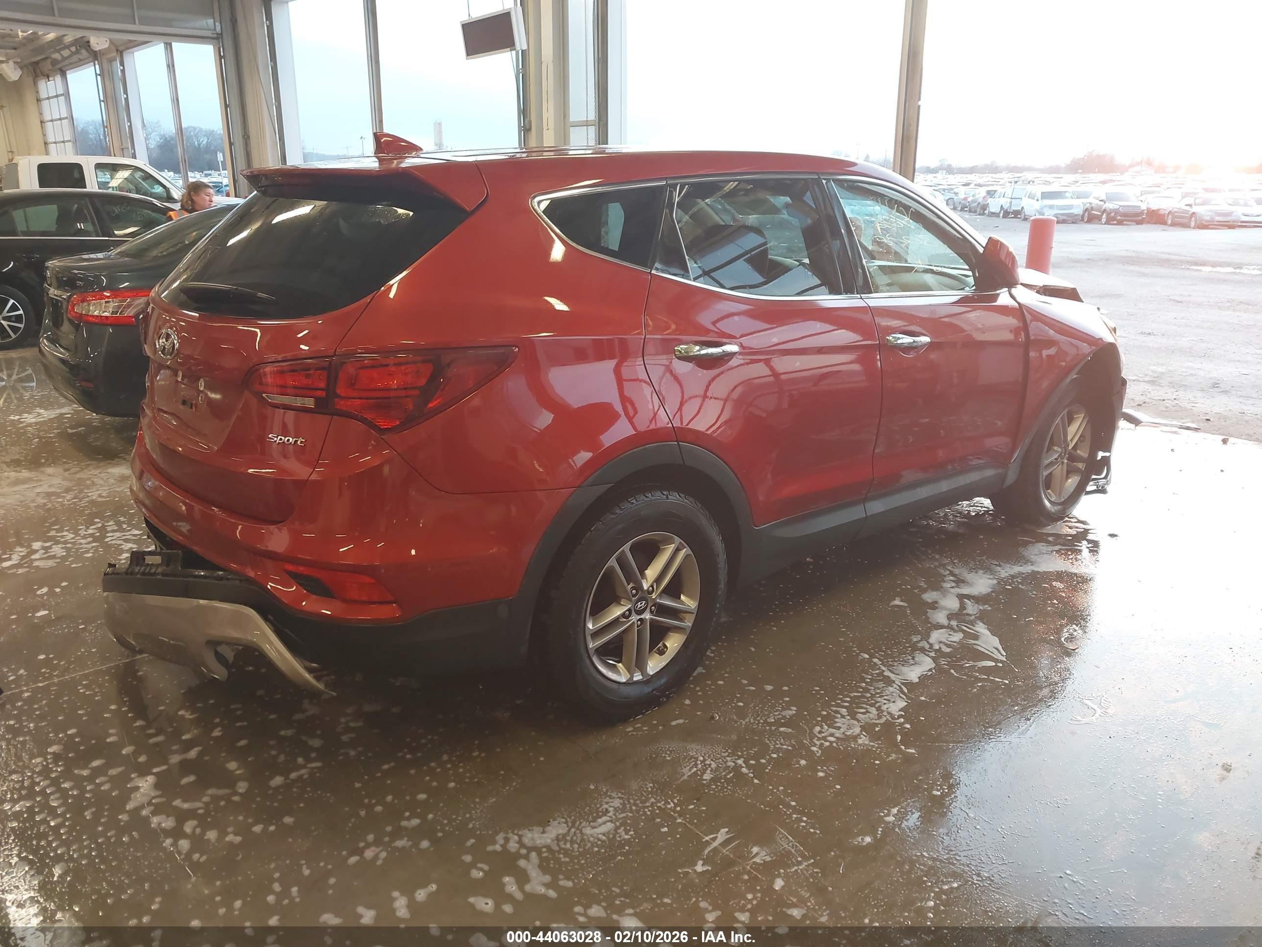 HYUNDAI SANTA image 4