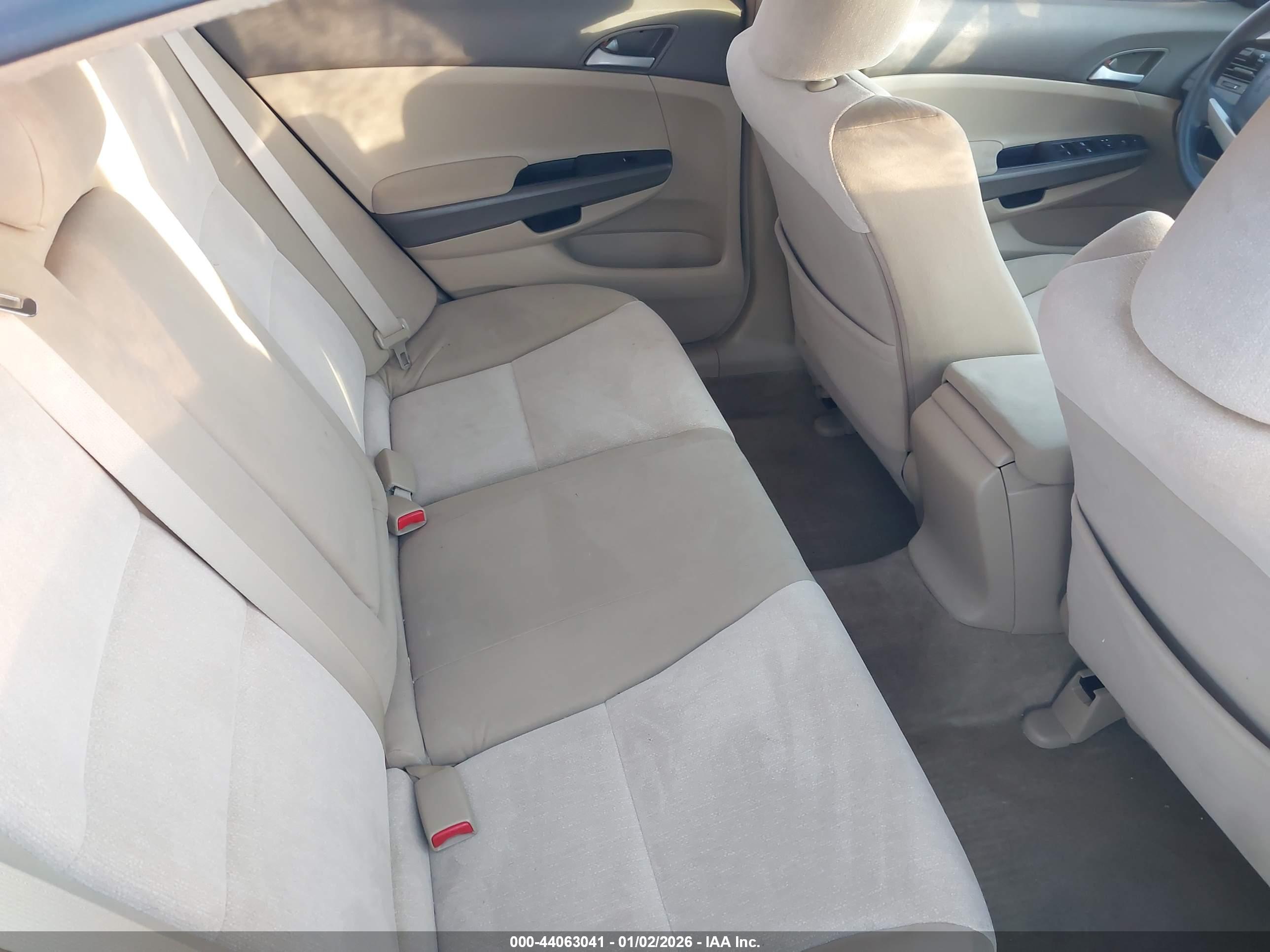 HONDA ACCORD image 8