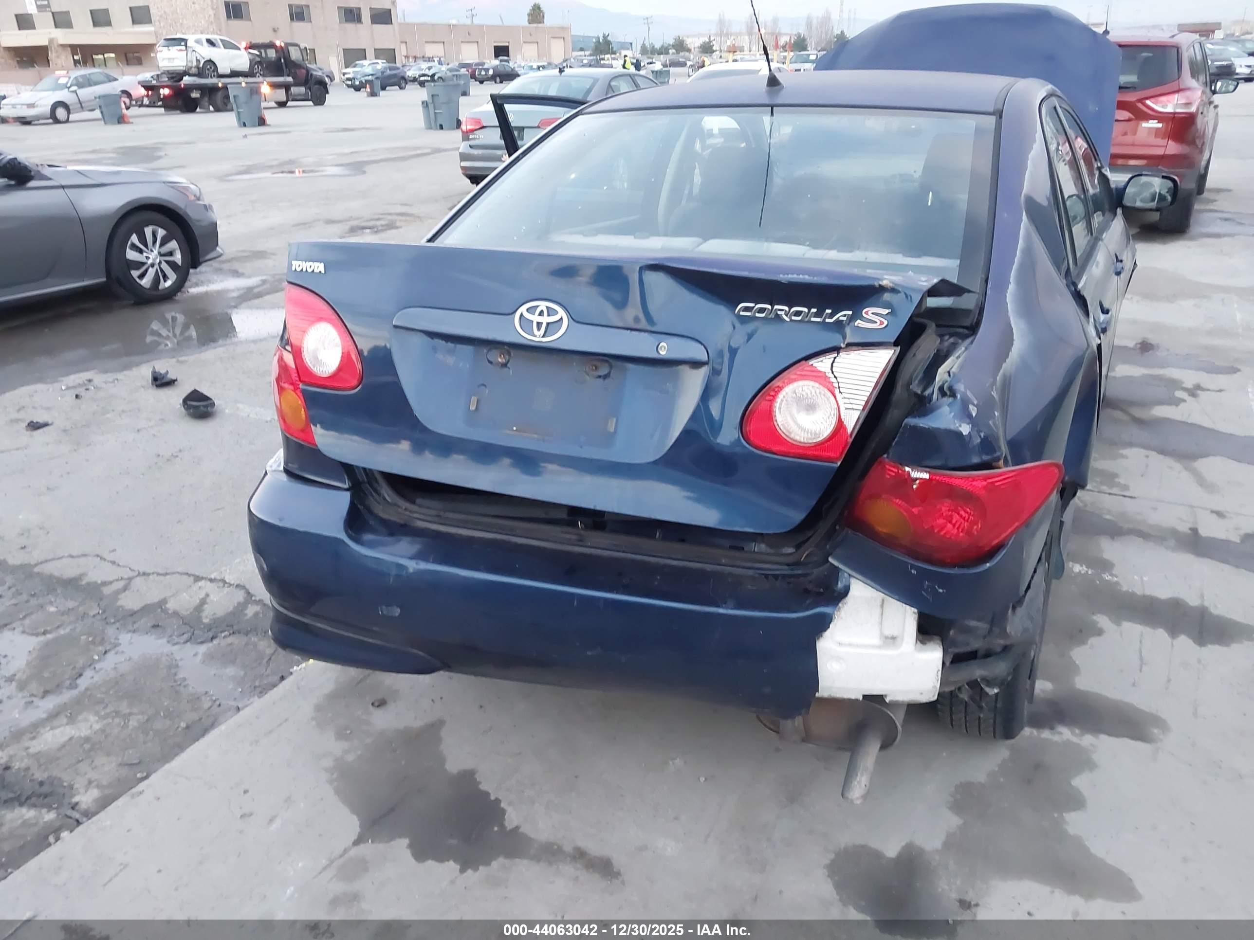 TOYOTA COROLLA image 6