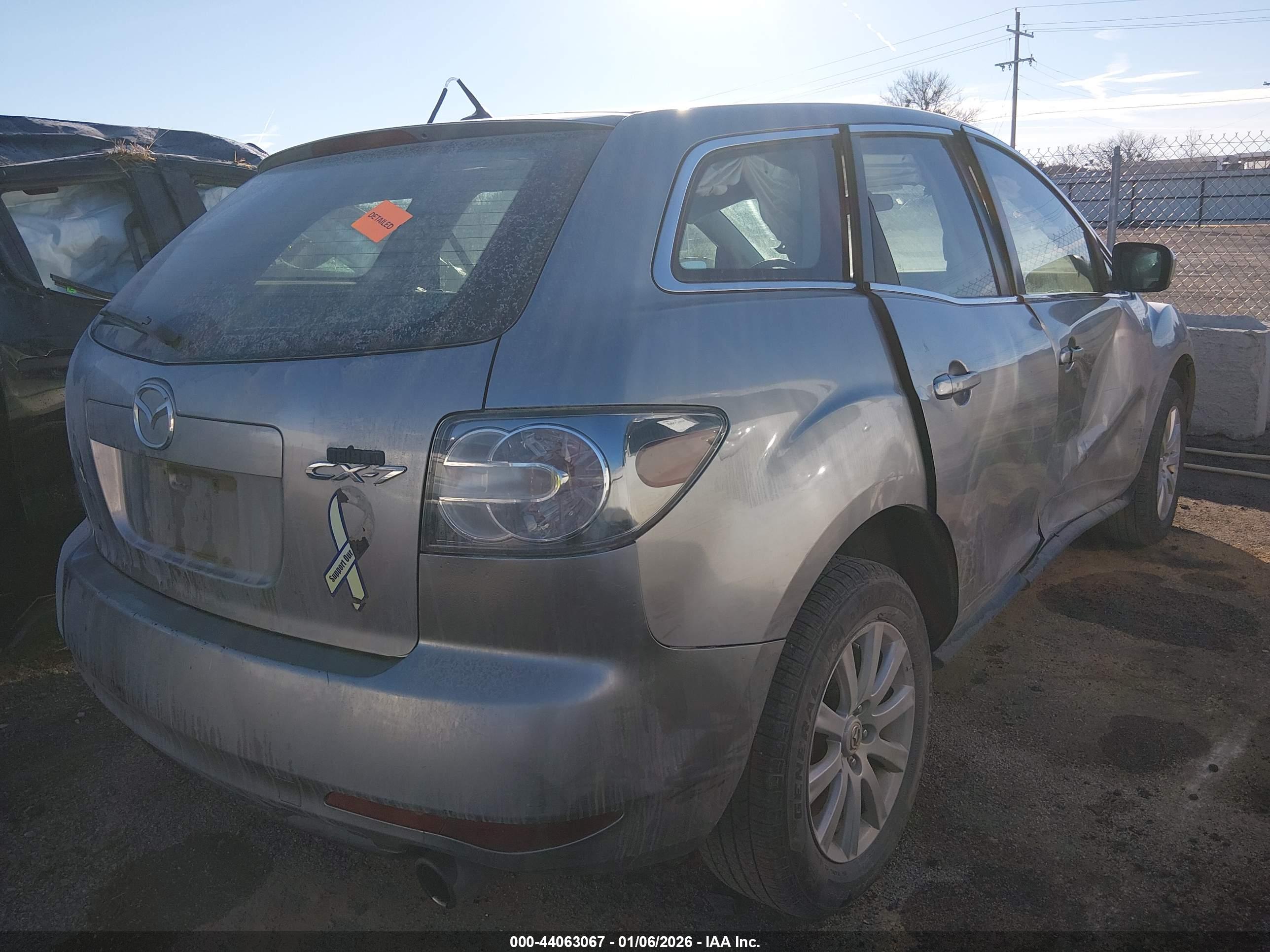 MAZDA CX-7 image 4
