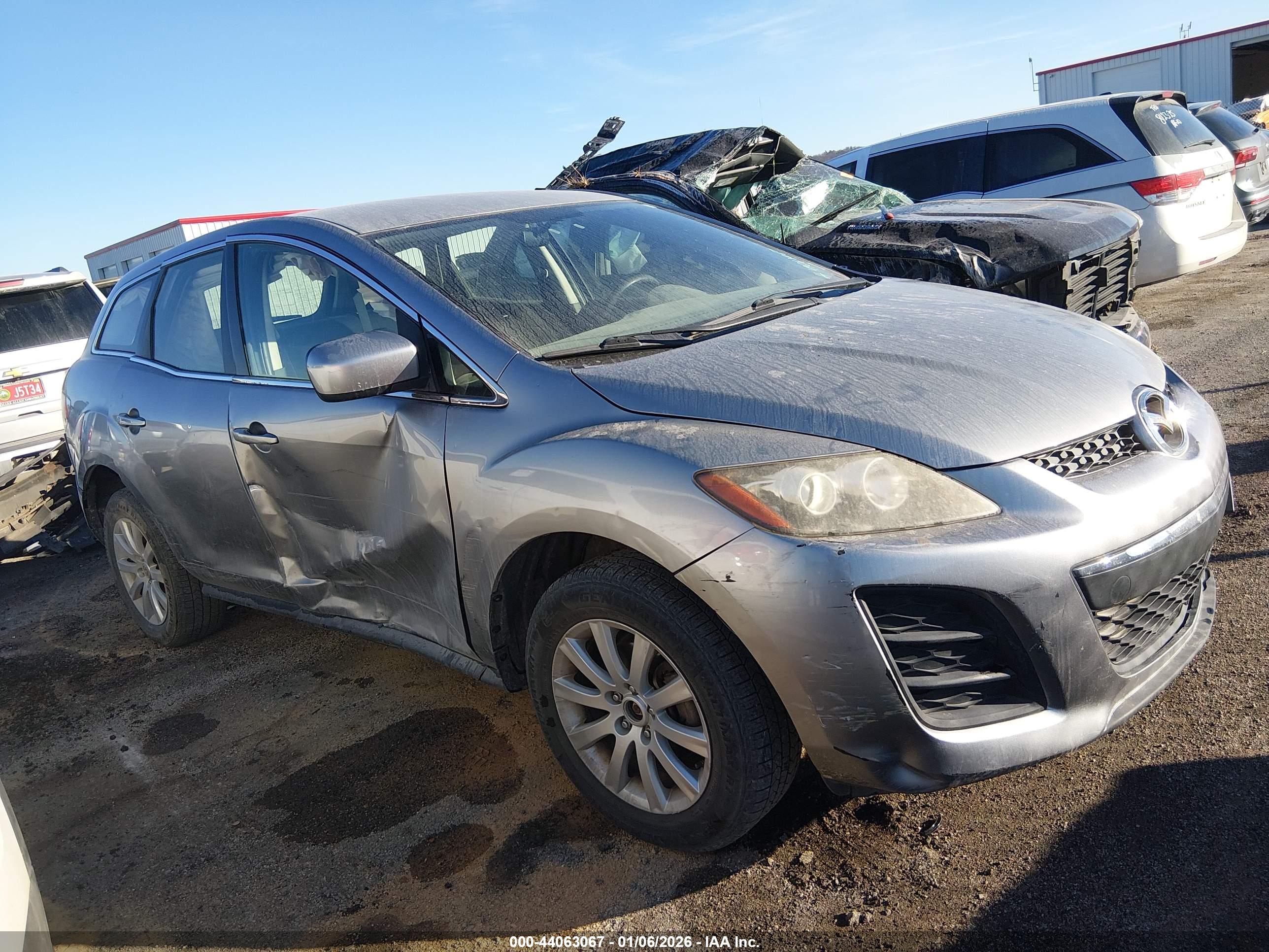 MAZDA CX-7 image 6