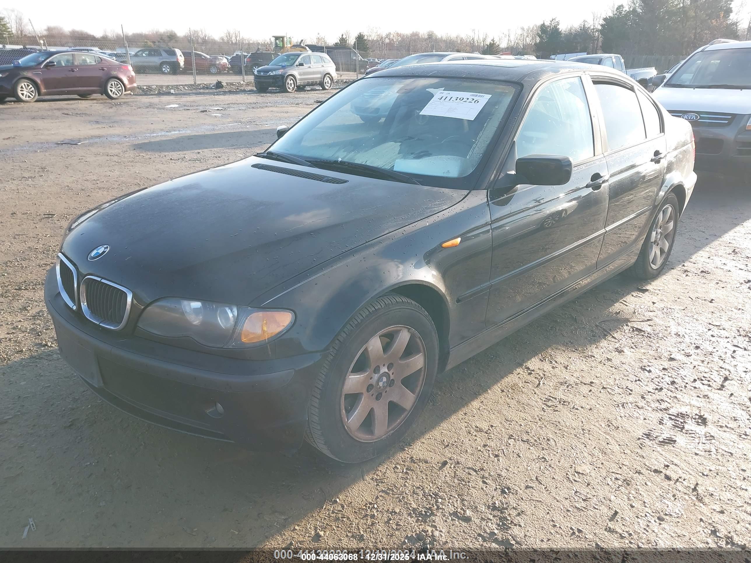 BMW 325I image 2