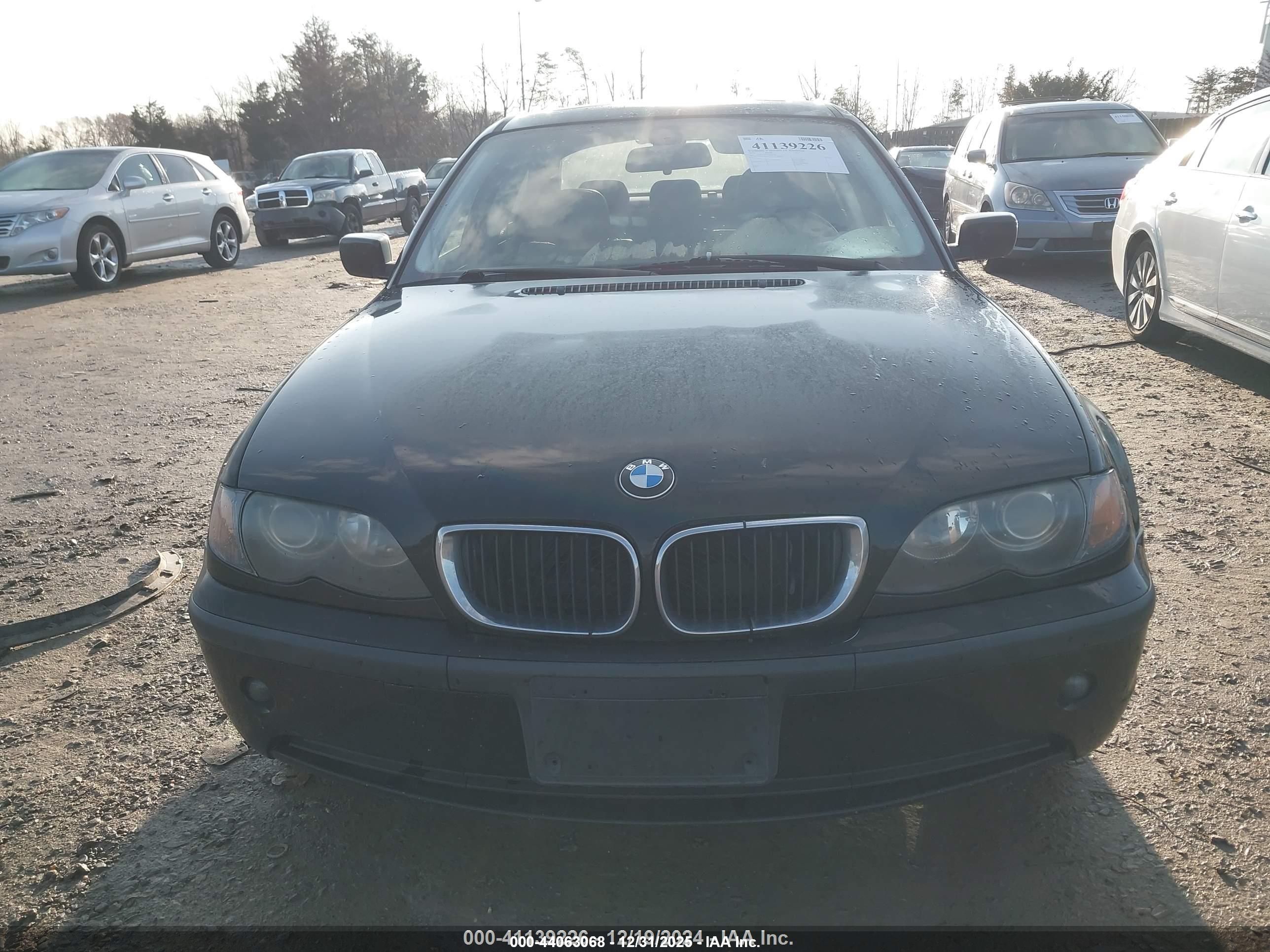 BMW 325I image 6