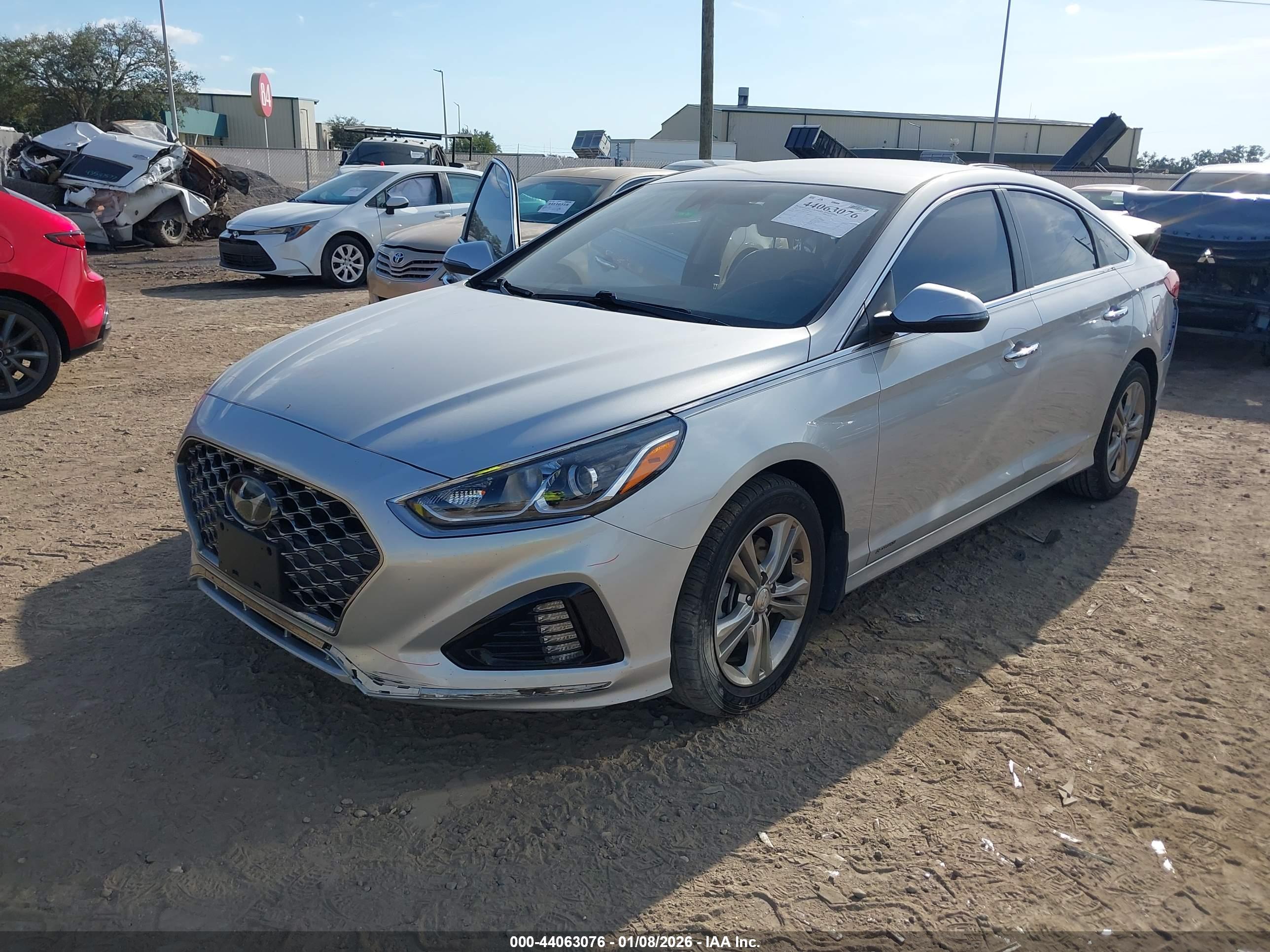 HYUNDAI SONATA image 2
