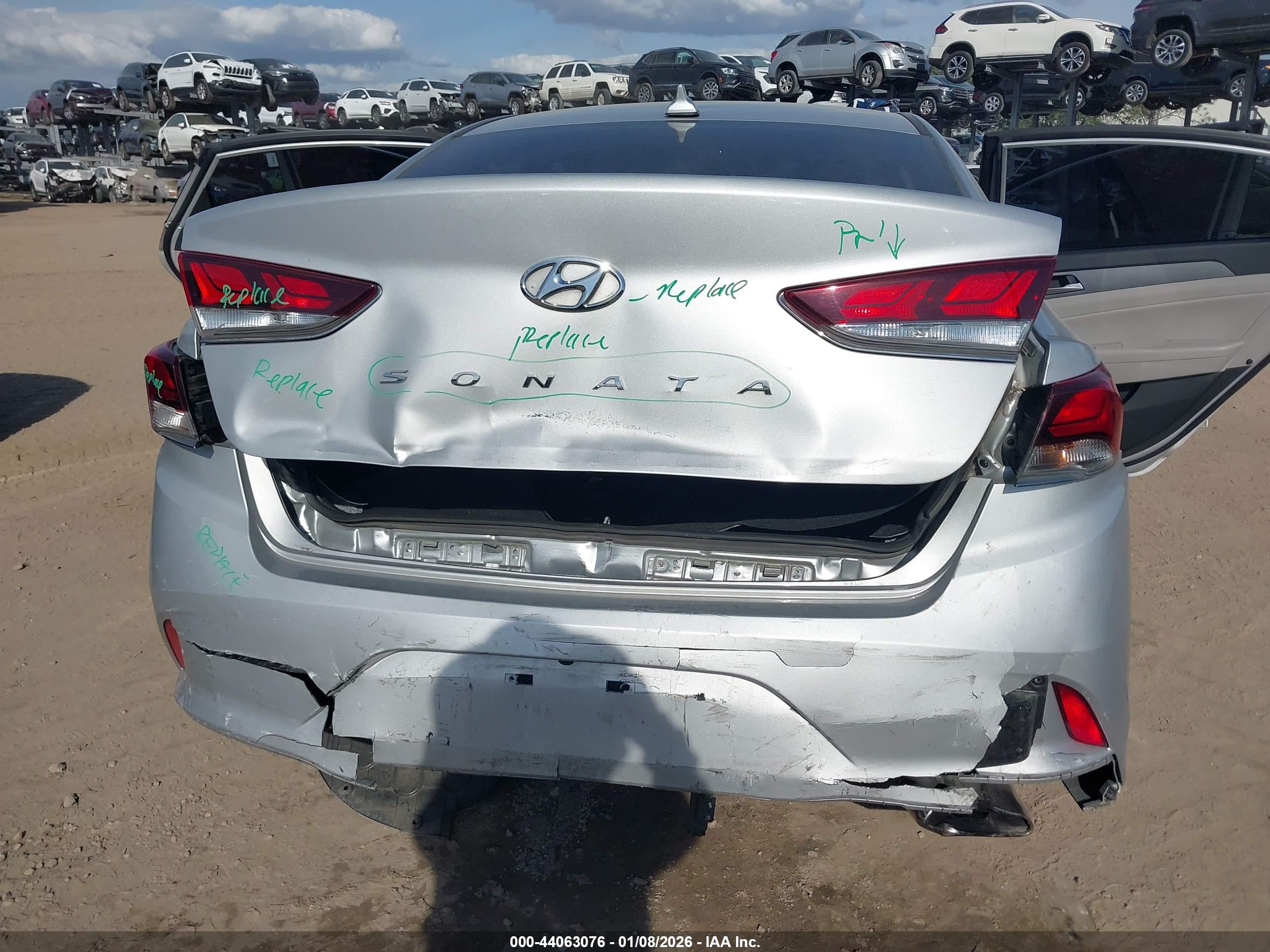 HYUNDAI SONATA image 6