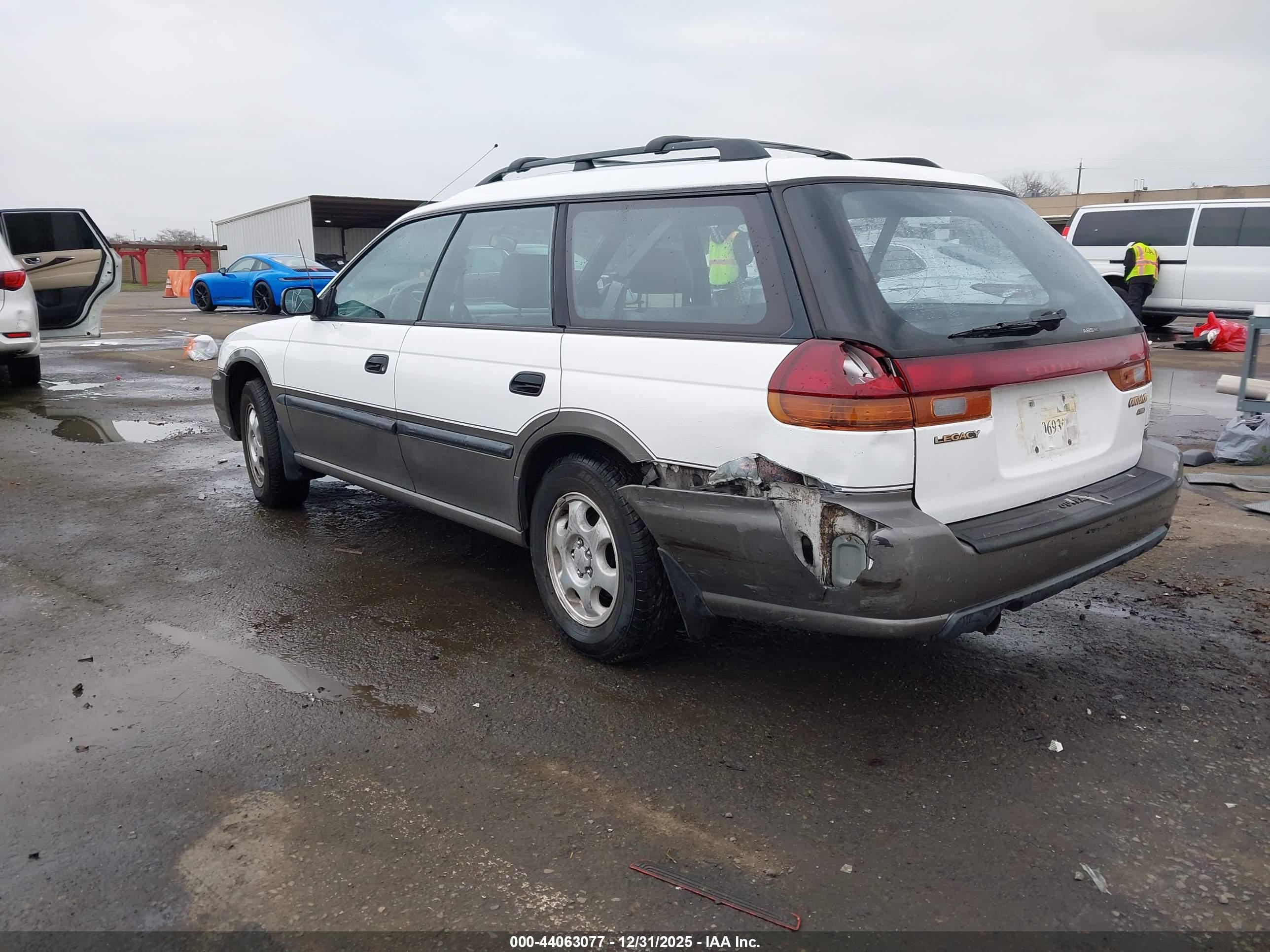 SUBARU LEGACY image 3
