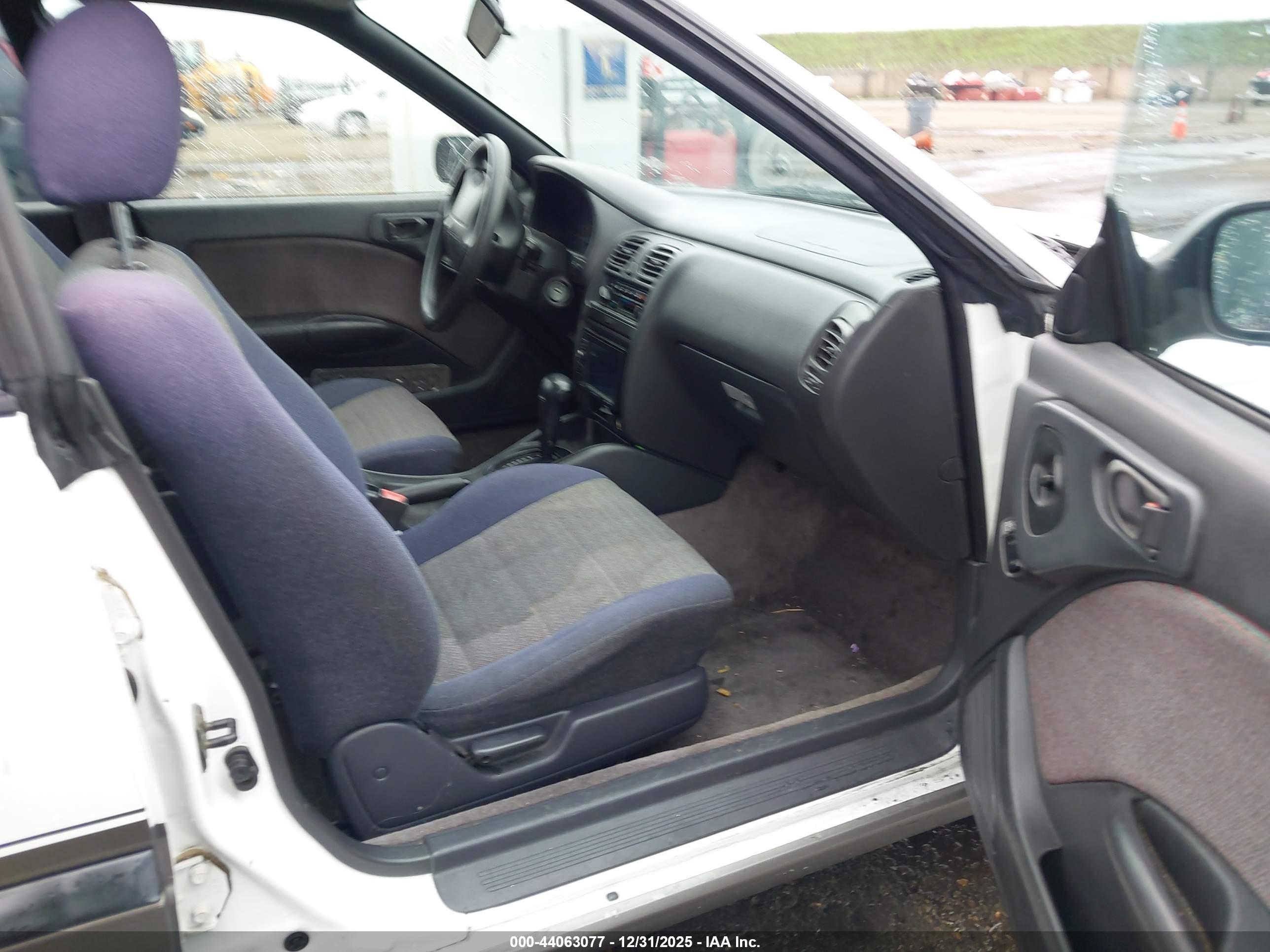 SUBARU LEGACY image 5