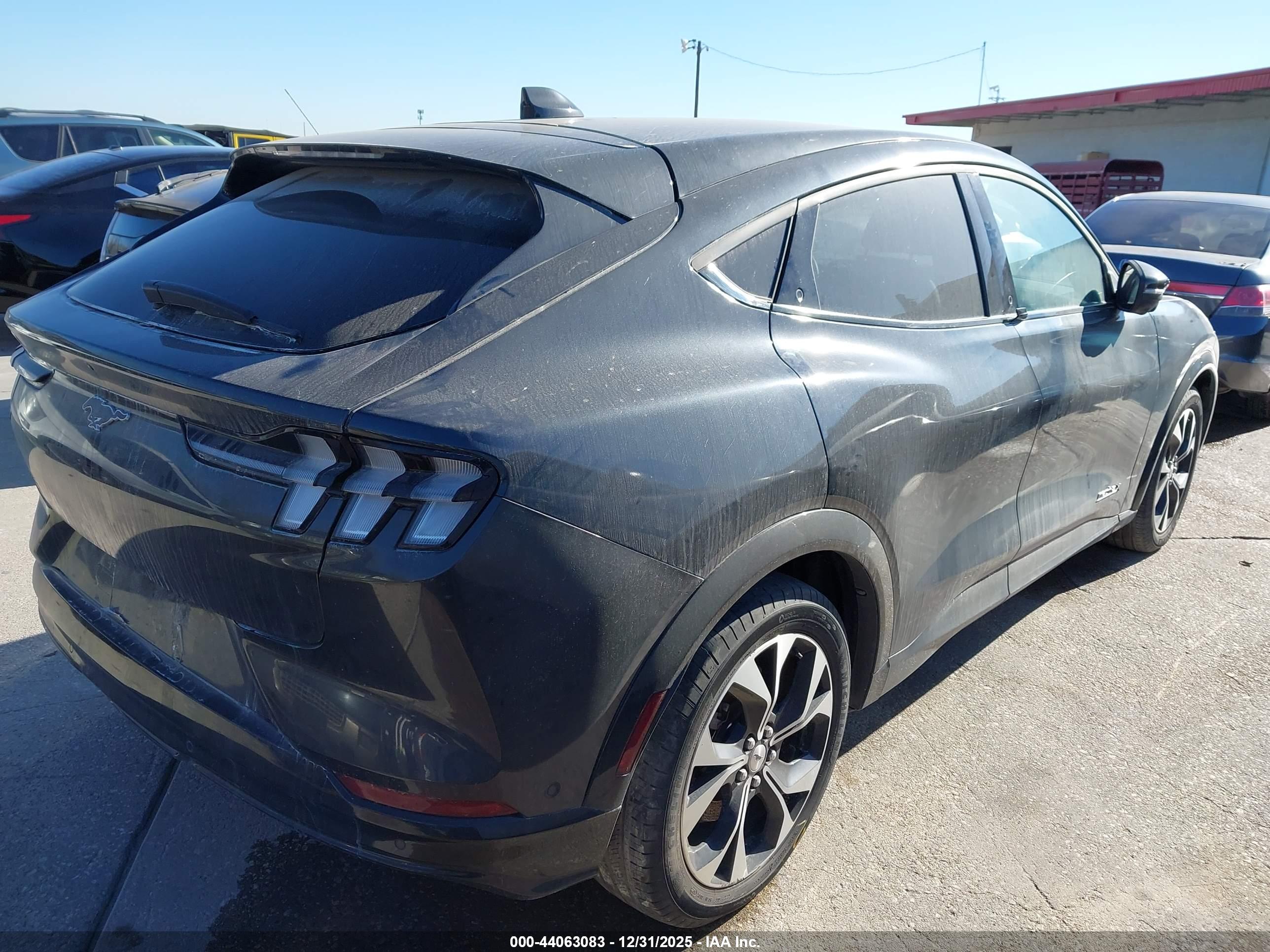 FORD MUSTANG image 4