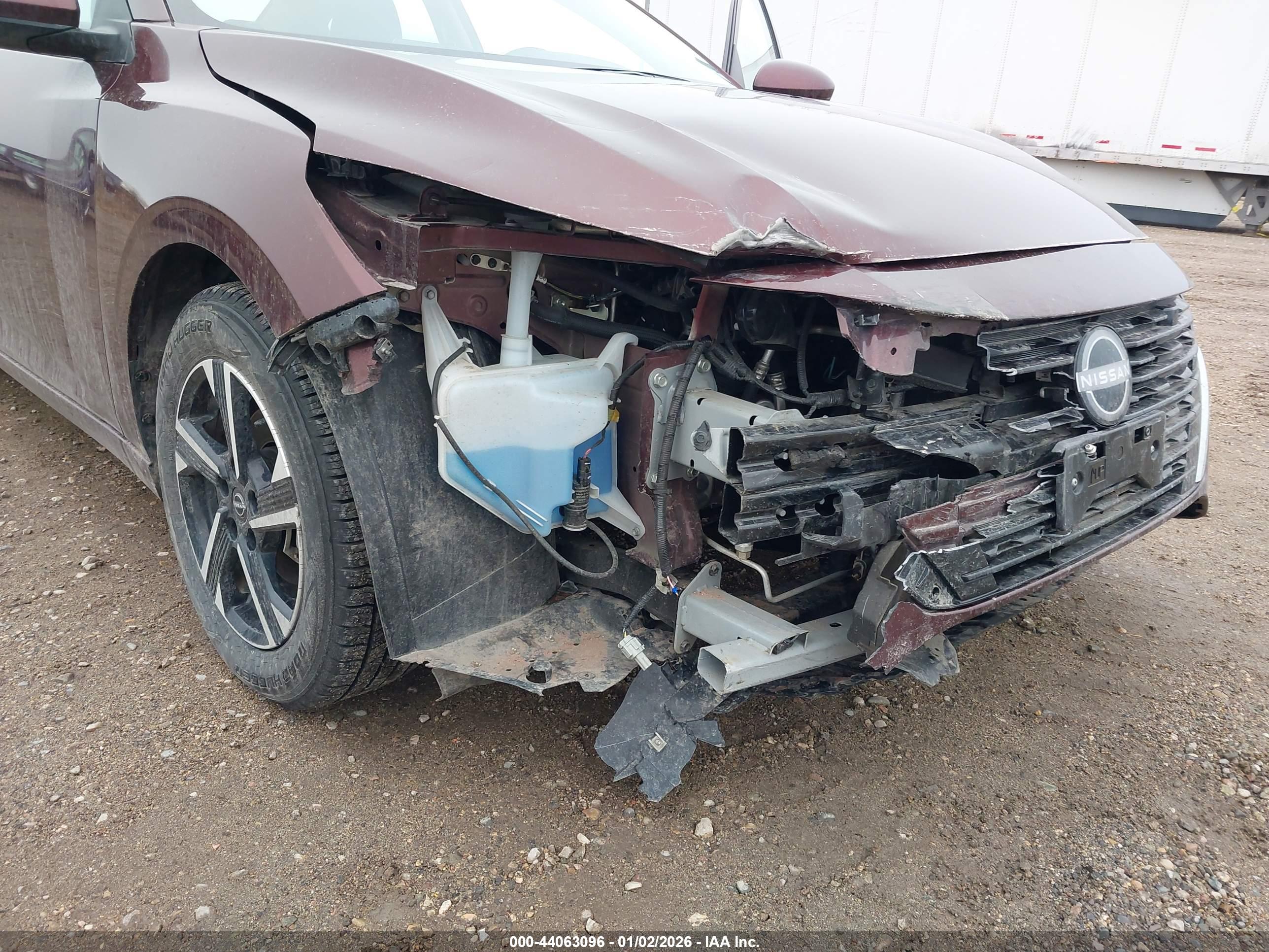 NISSAN SENTRA image 6