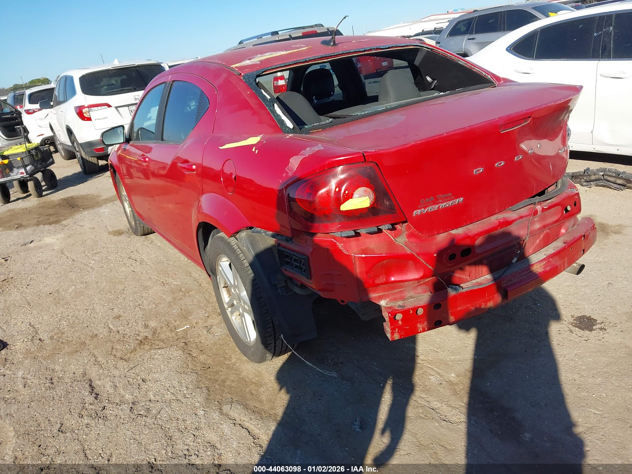 DODGE AVENGER image 3
