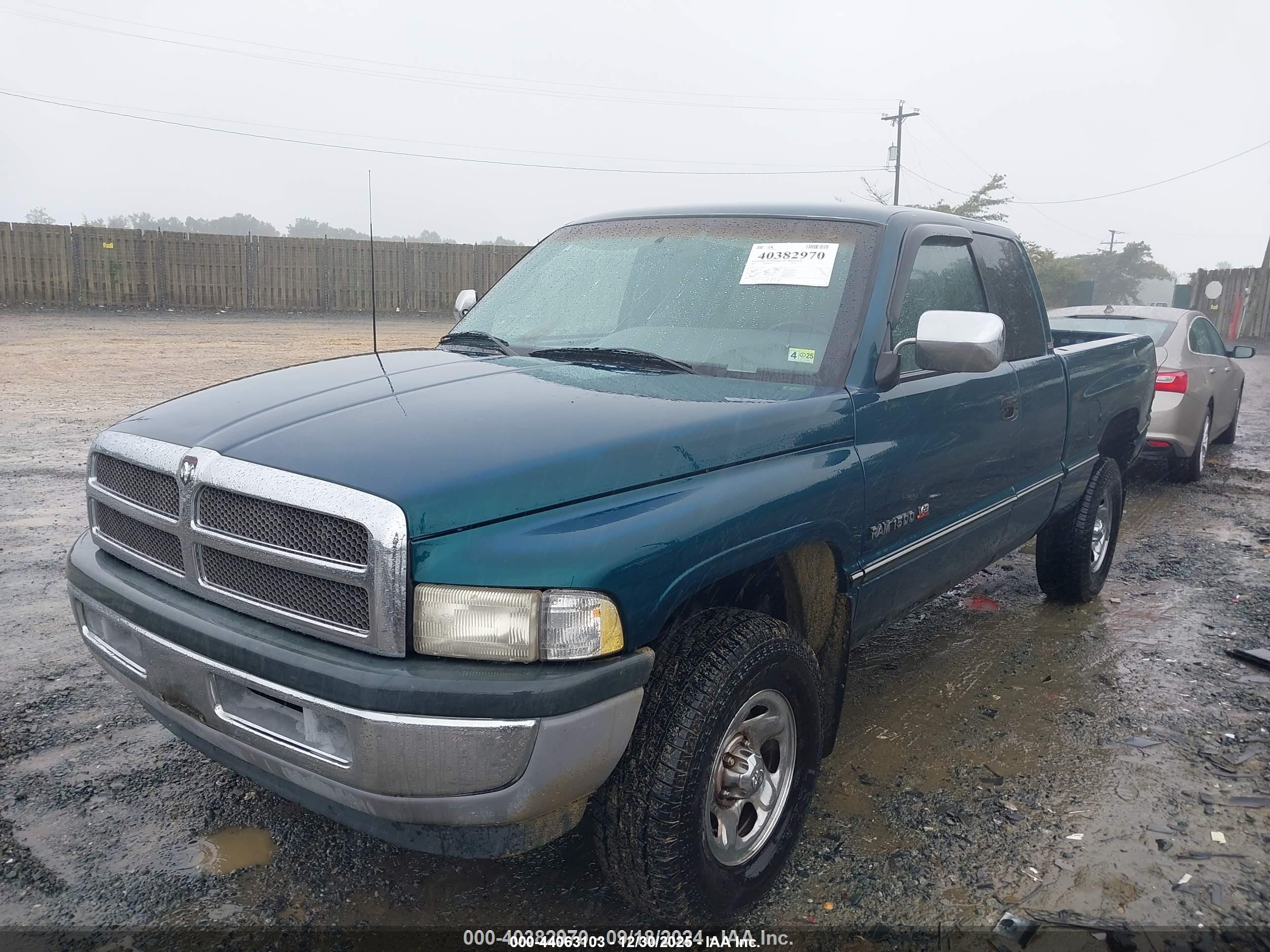 DODGE RAM image 6