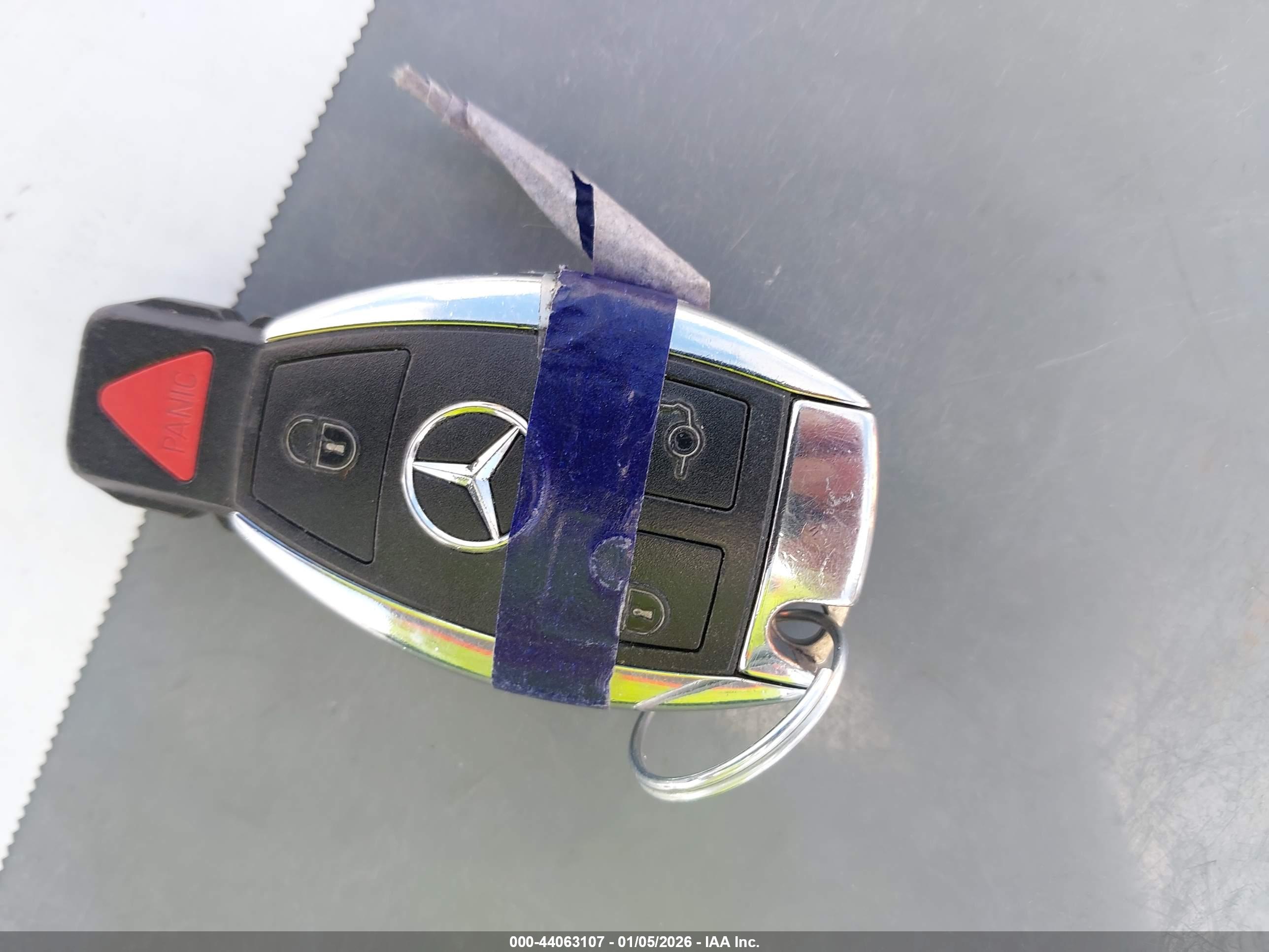 MERCEDES-BENZ C image 11