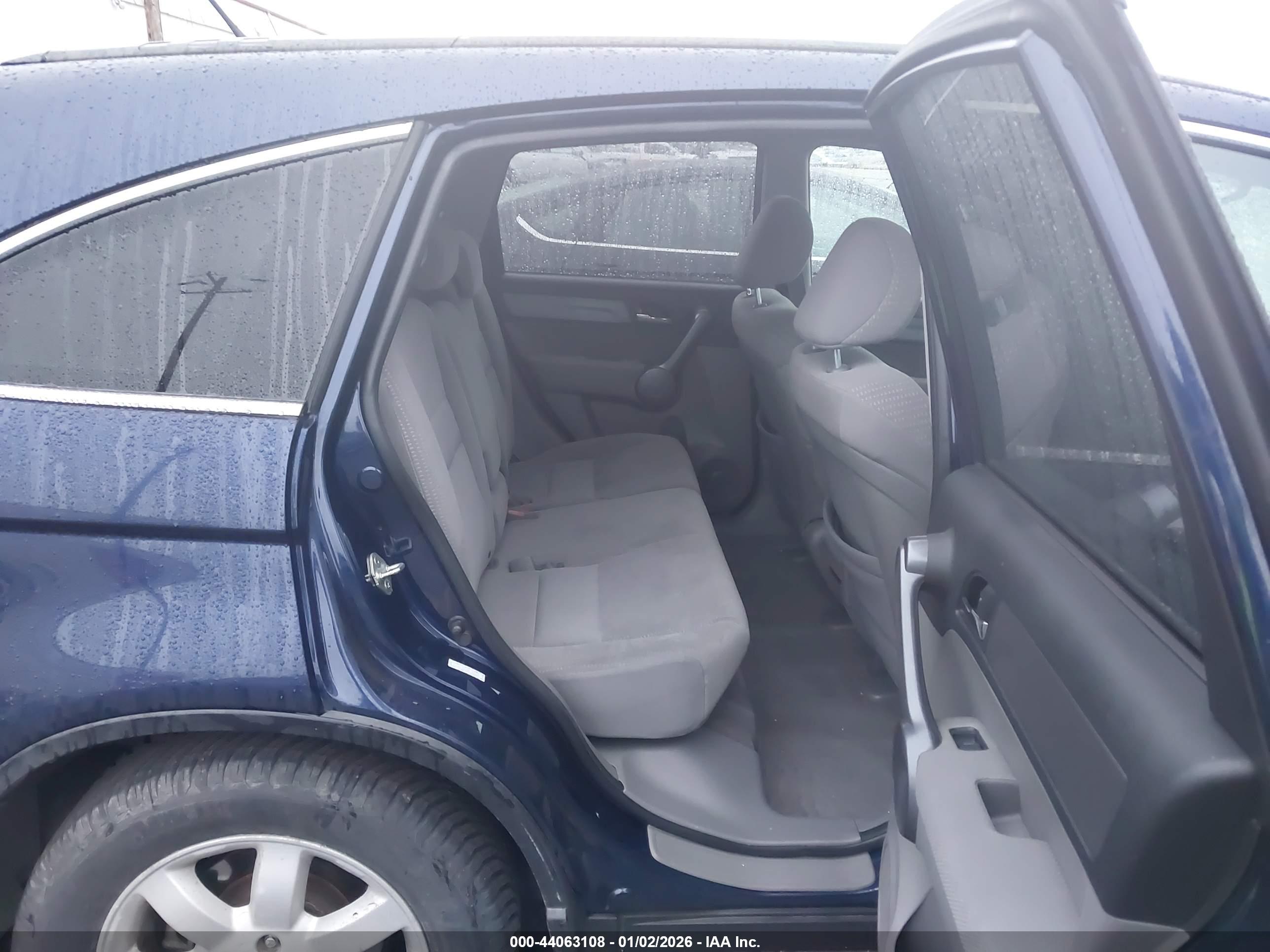 HONDA CR-V image 8