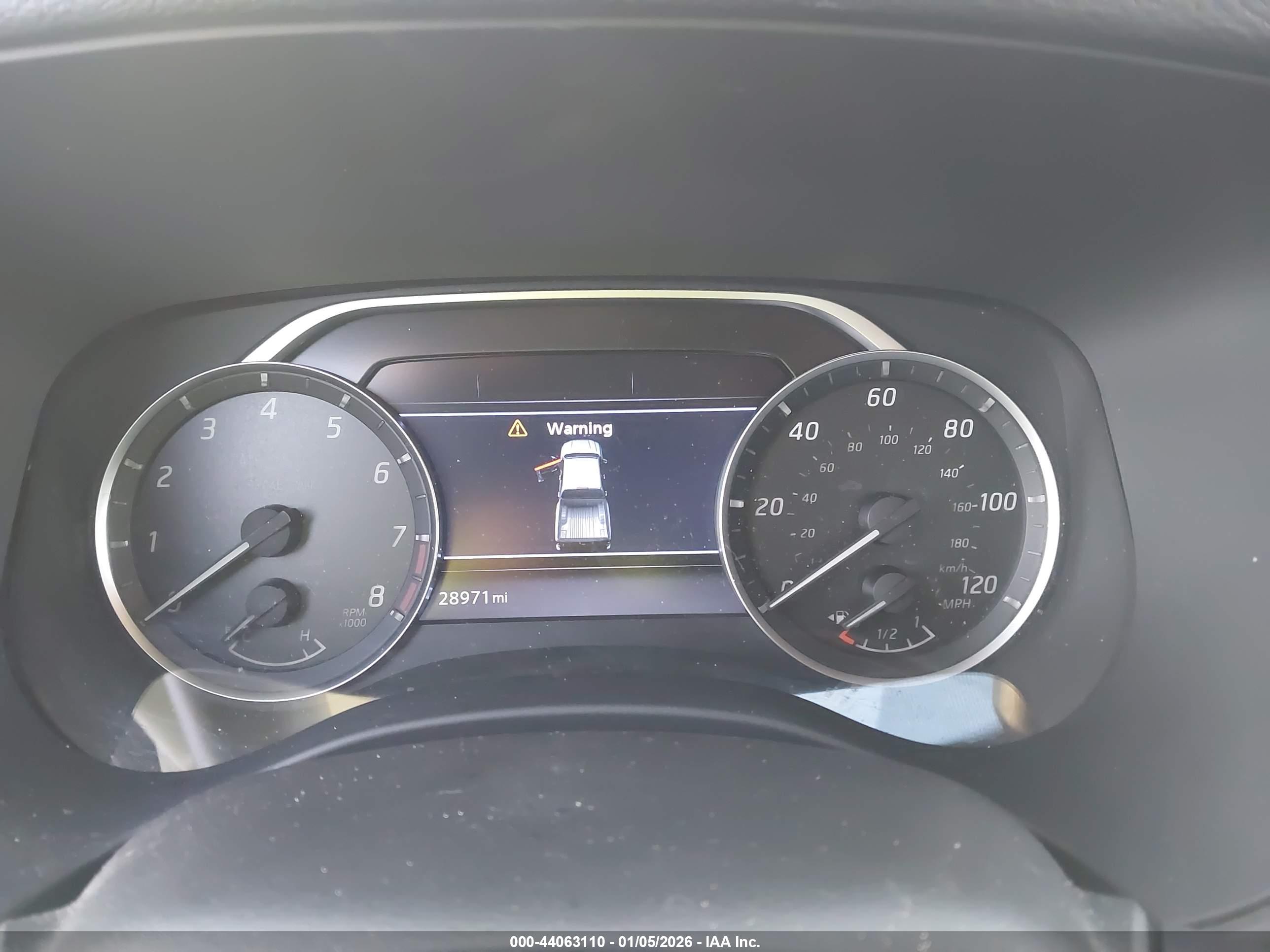 NISSAN FRONTIER image 7