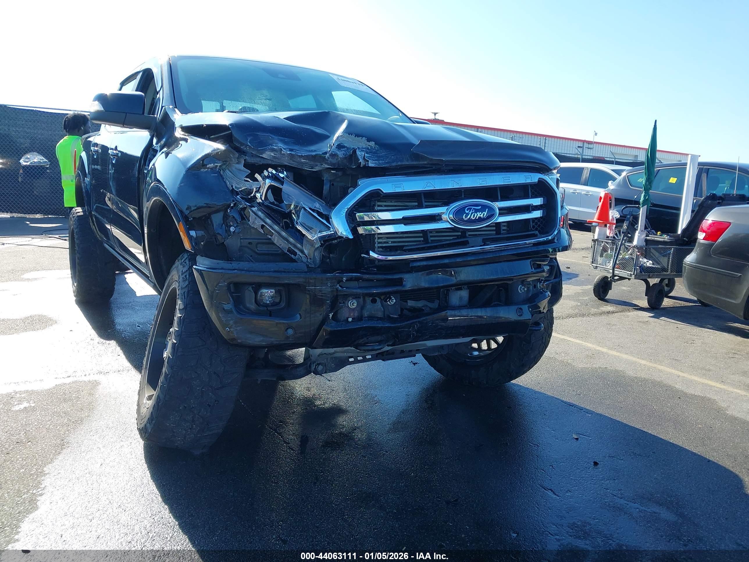 FORD RANGER image 6