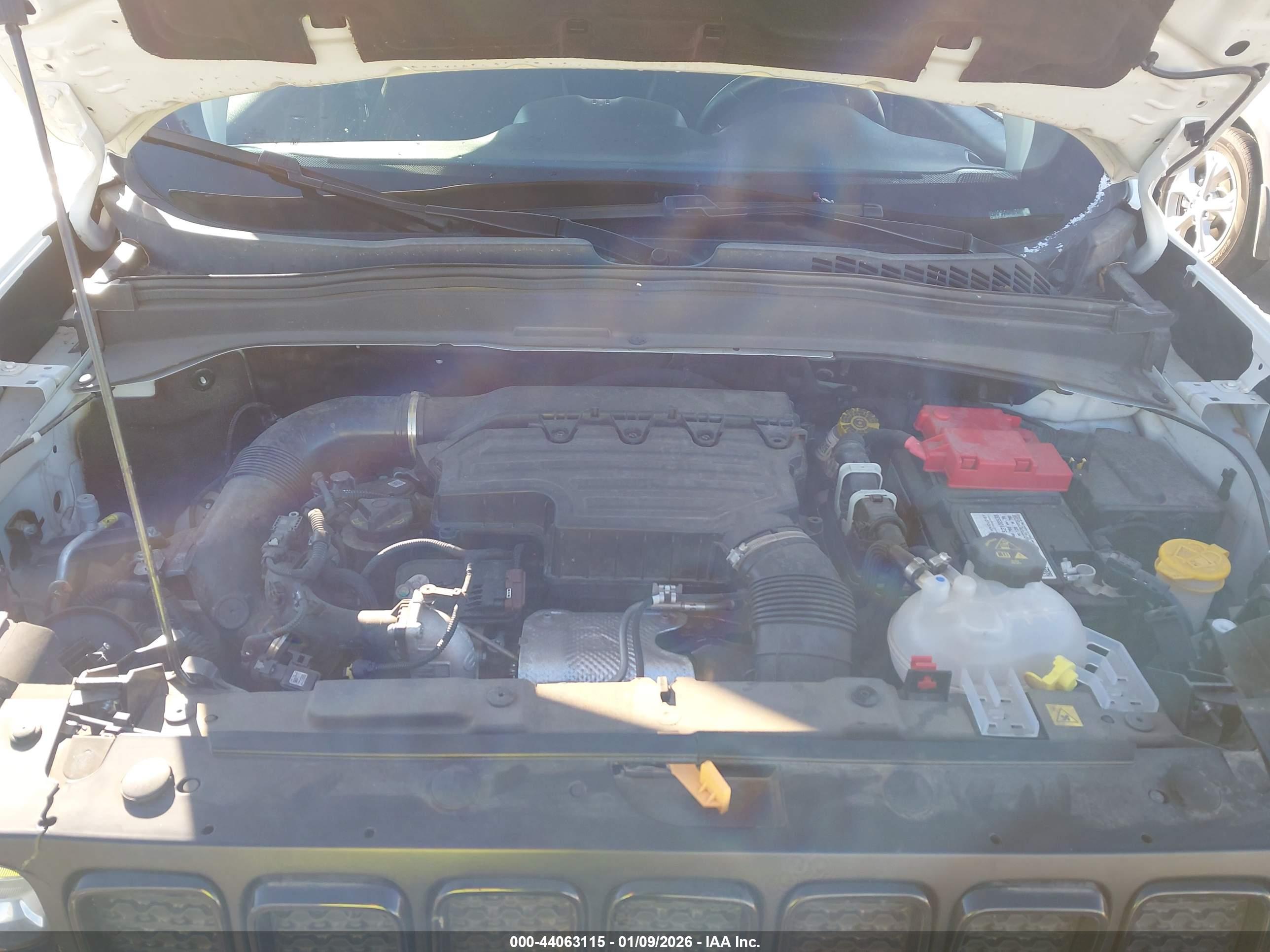 JEEP RENEGADE image 10