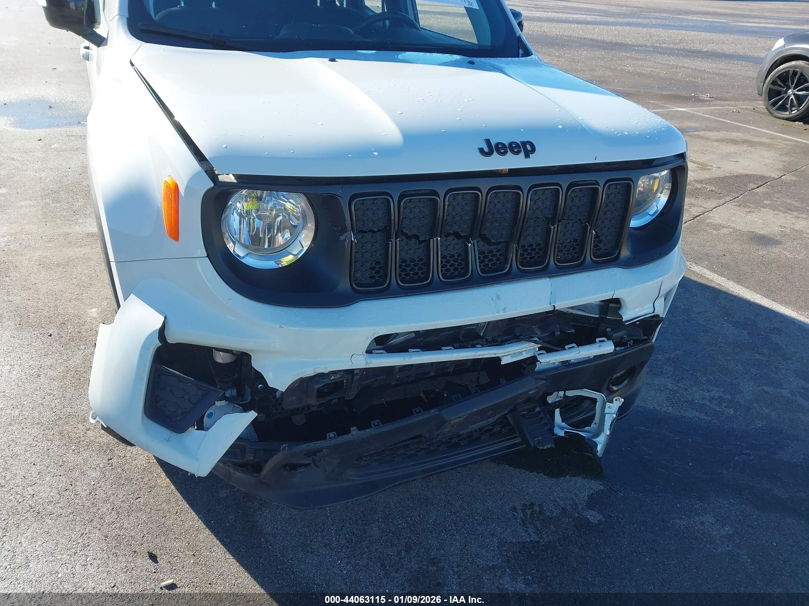 JEEP RENEGADE image 6
