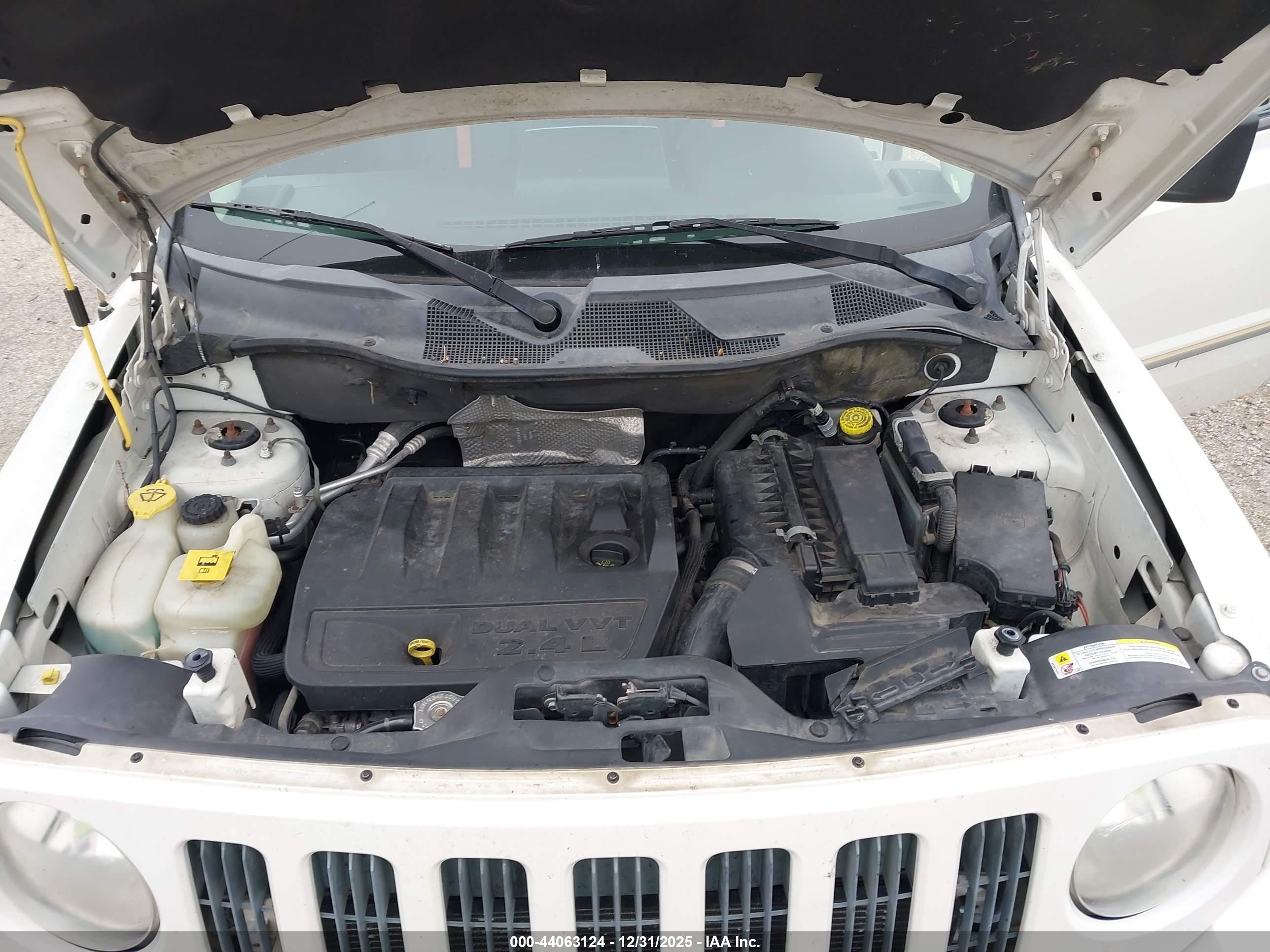 JEEP PATRIOT image 10