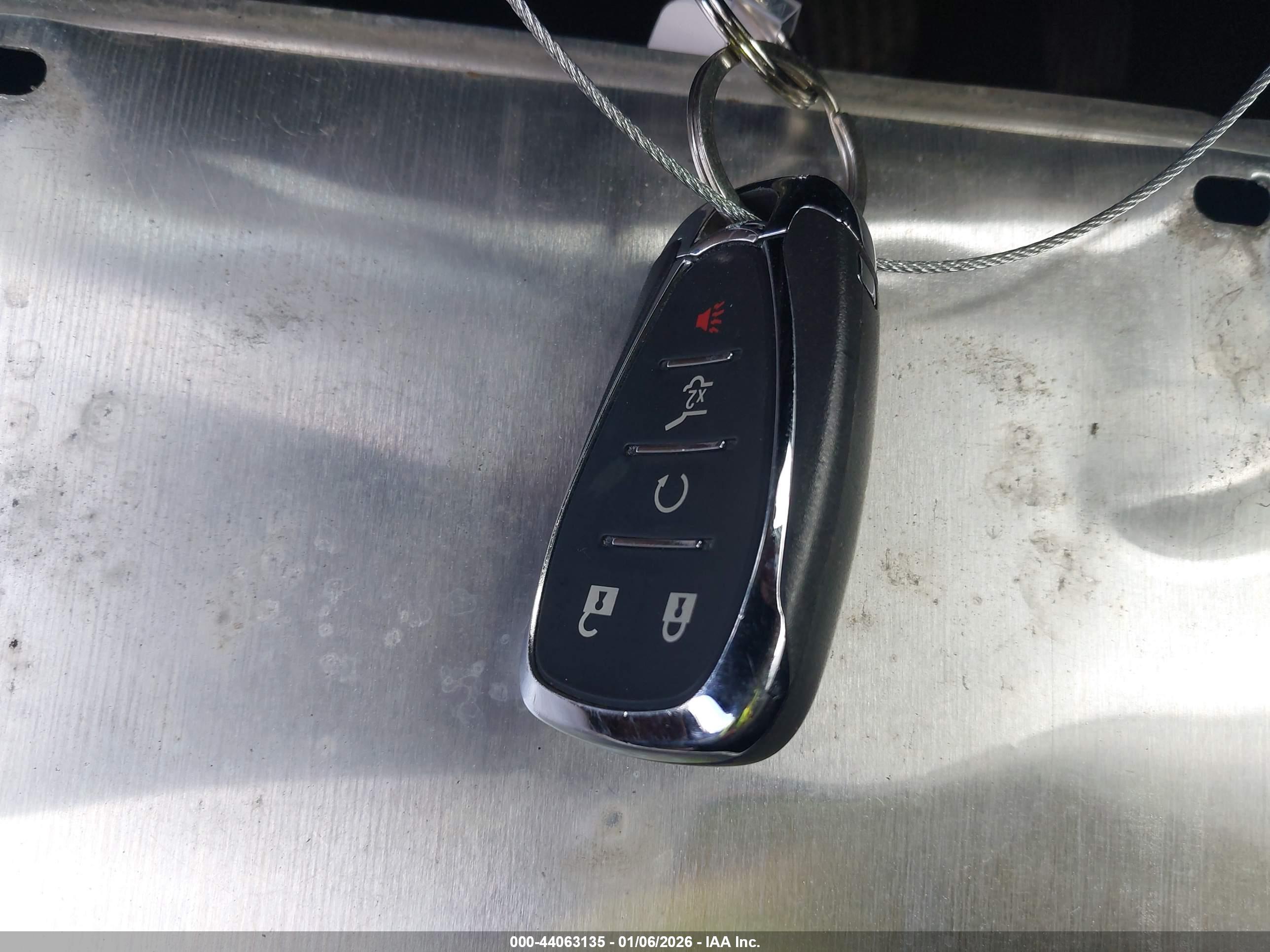 CHEVROLET EQUINOX image 11