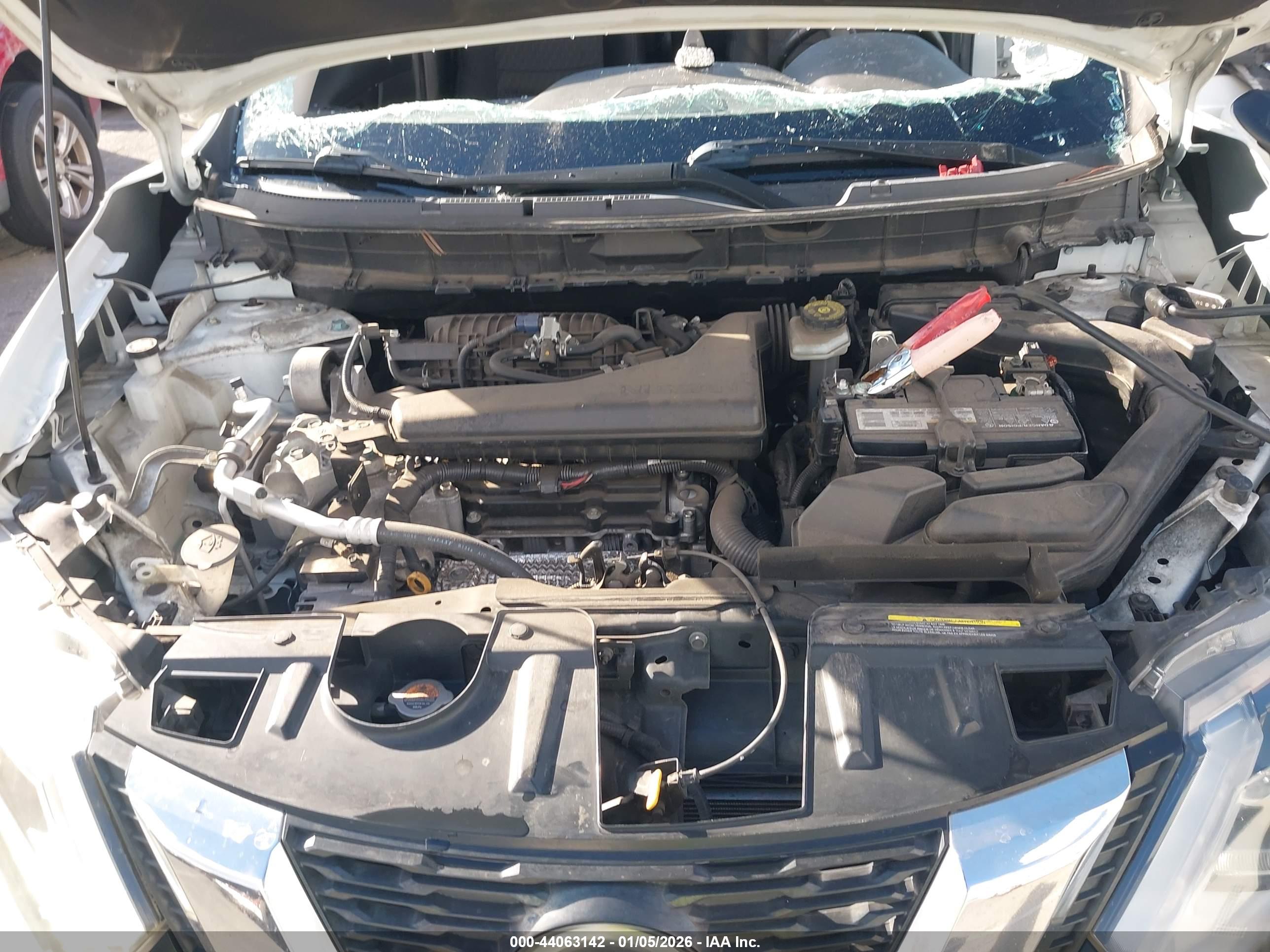 NISSAN ROGUE image 10