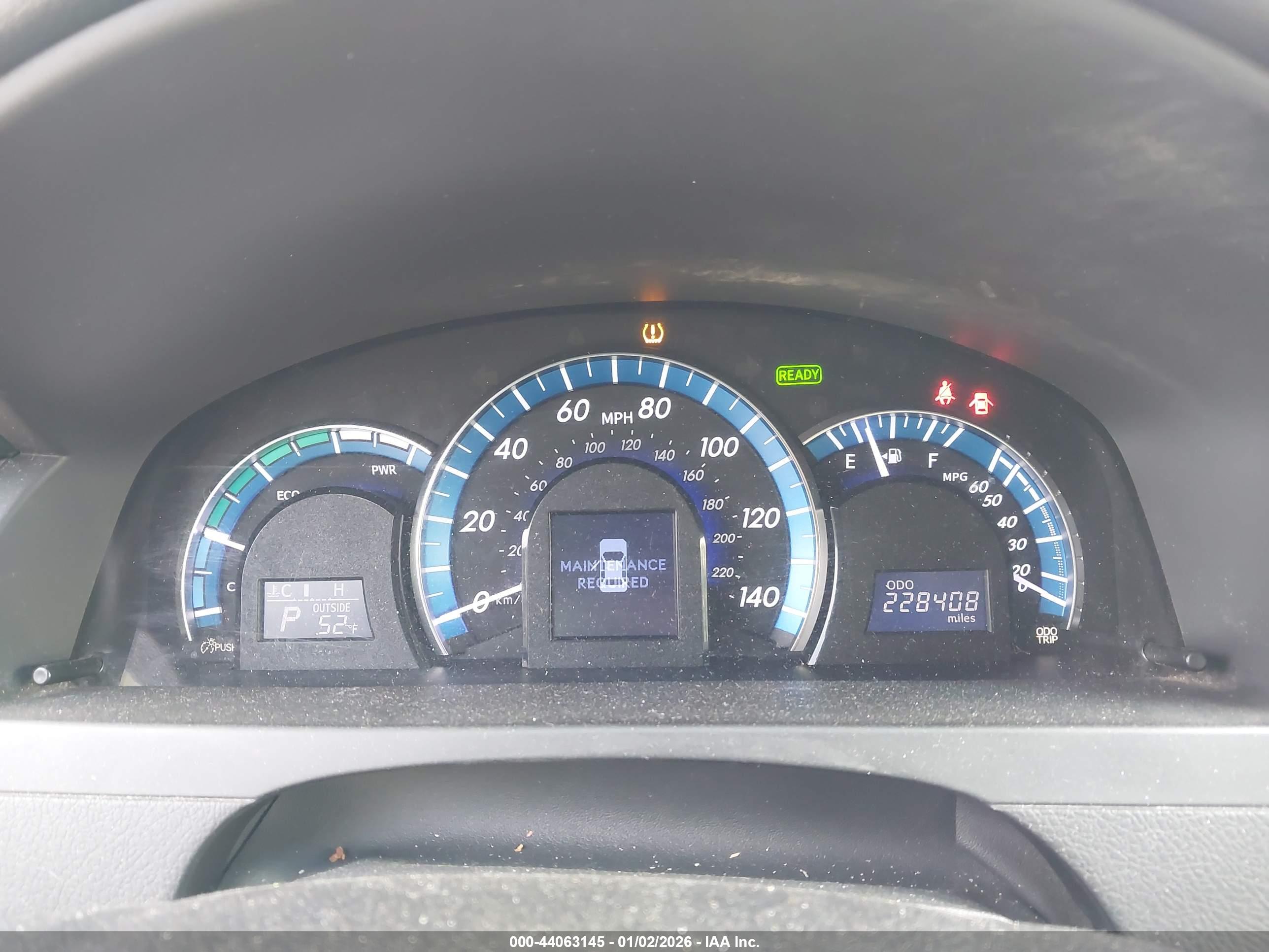 TOYOTA CAMRY image 7