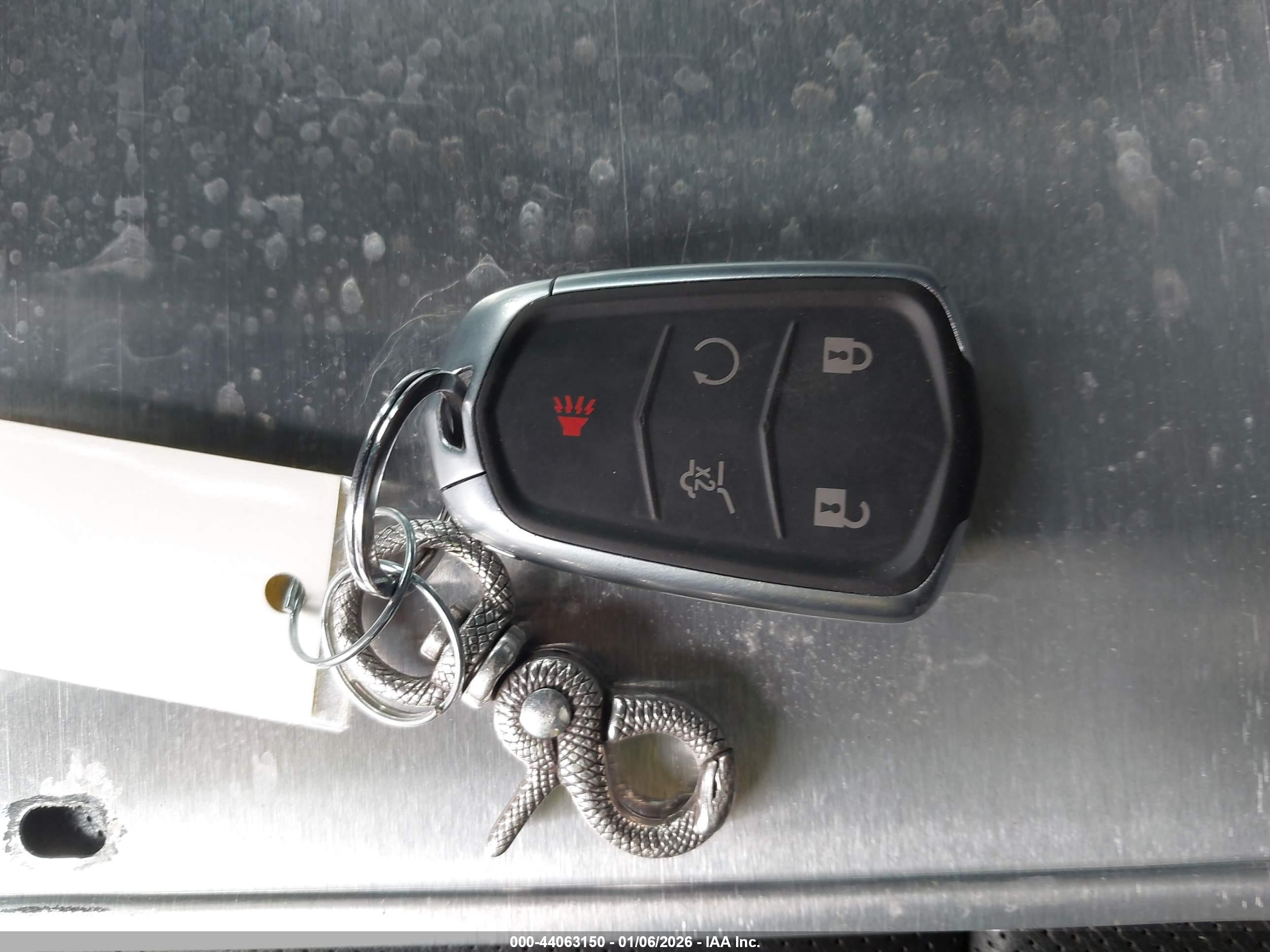 CADILLAC XT4 image 11