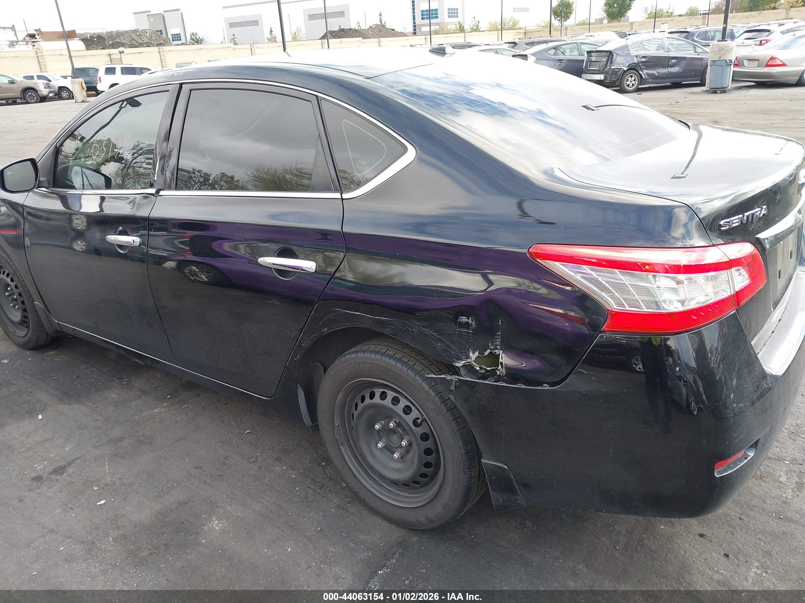 NISSAN SENTRA image 6