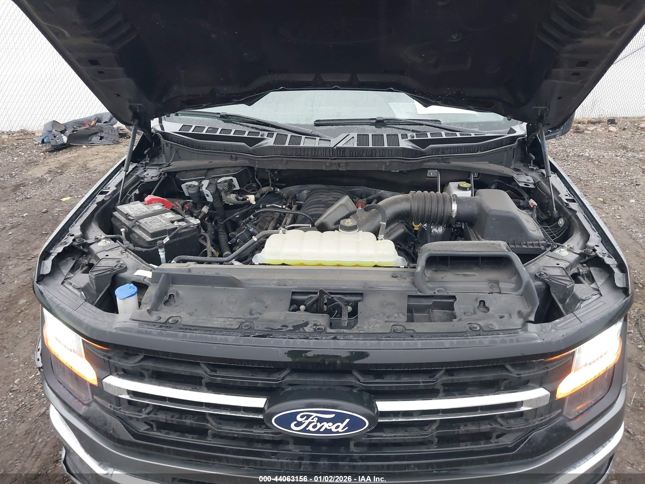 FORD F-150 image 10