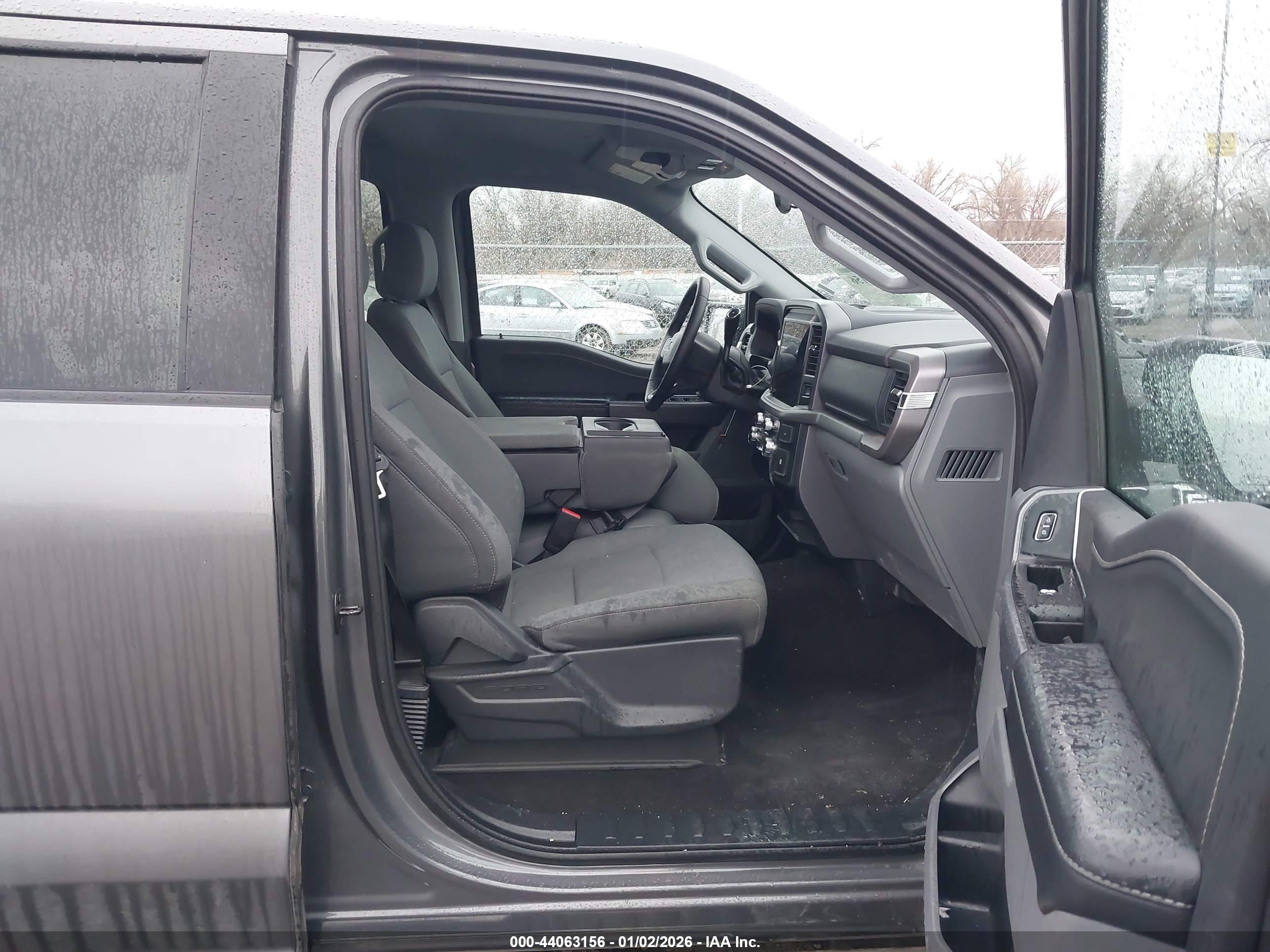 FORD F-150 image 5