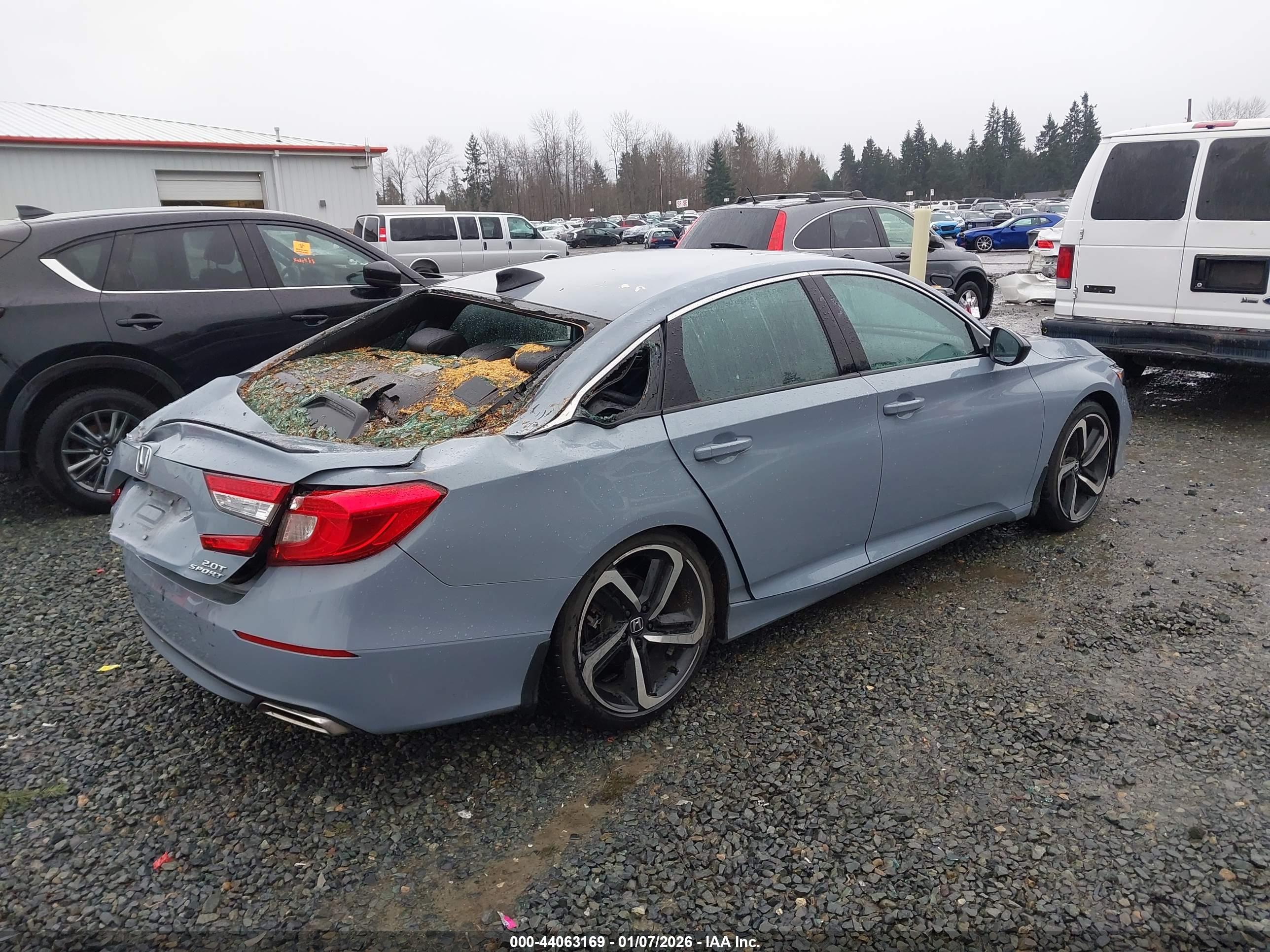 HONDA ACCORD image 4