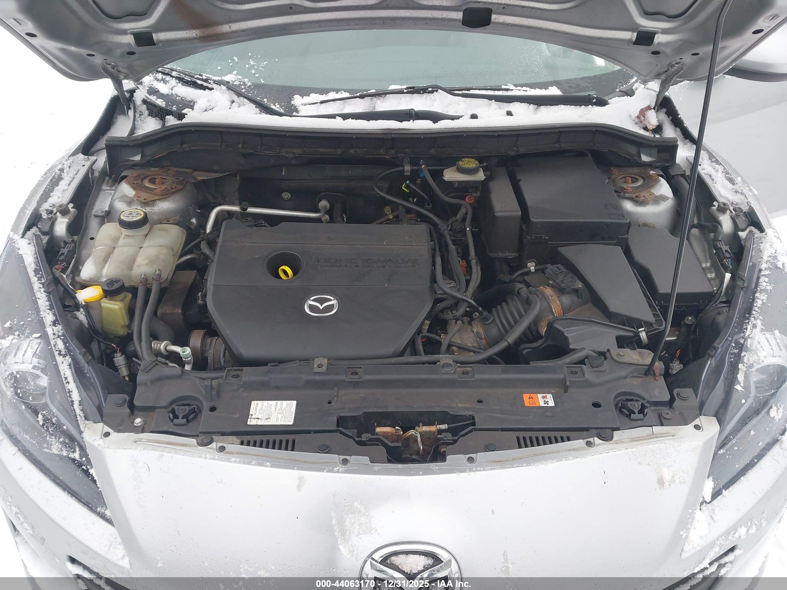 MAZDA MAZDA3 image 10