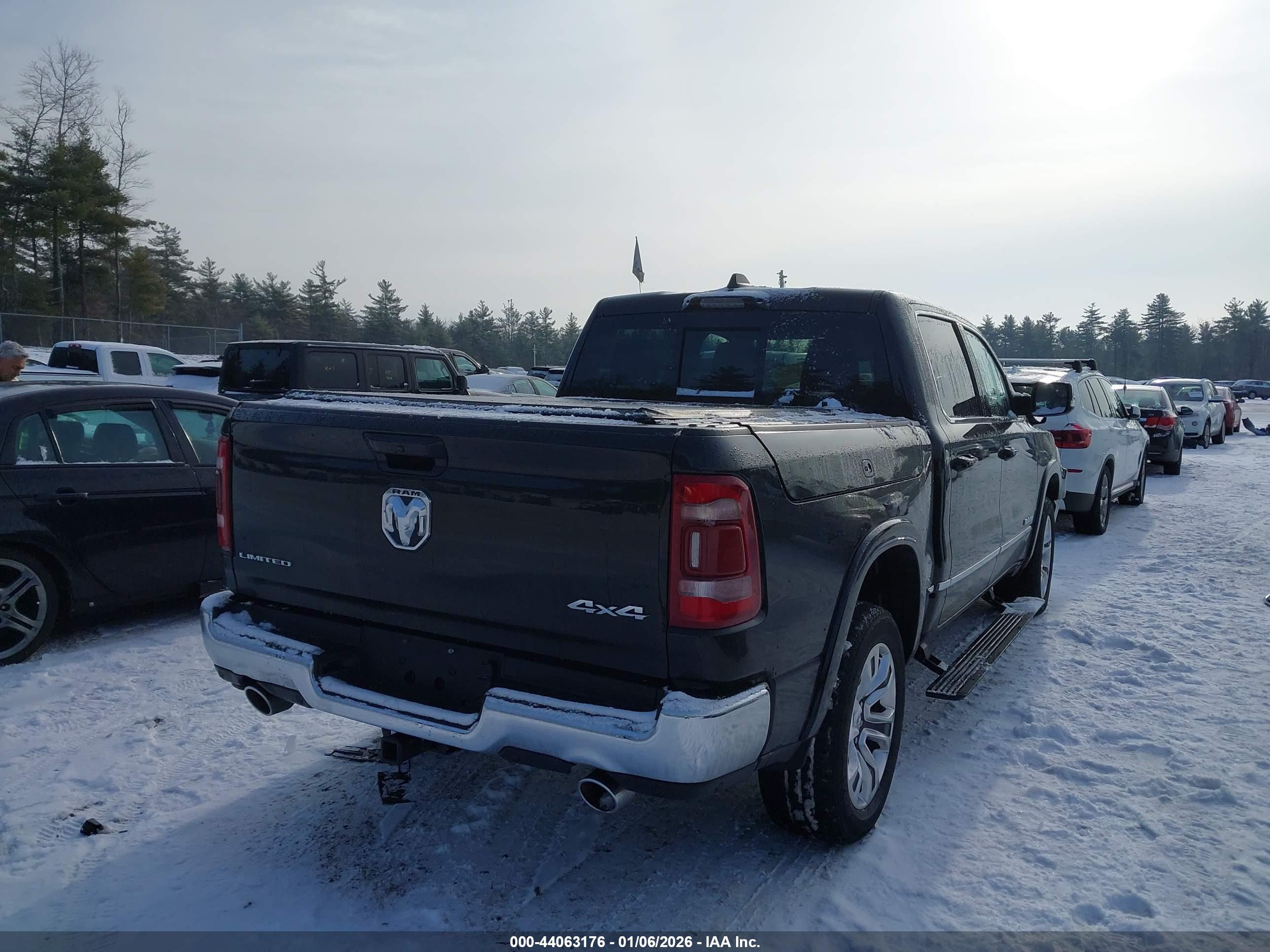 RAM 1500 image 4