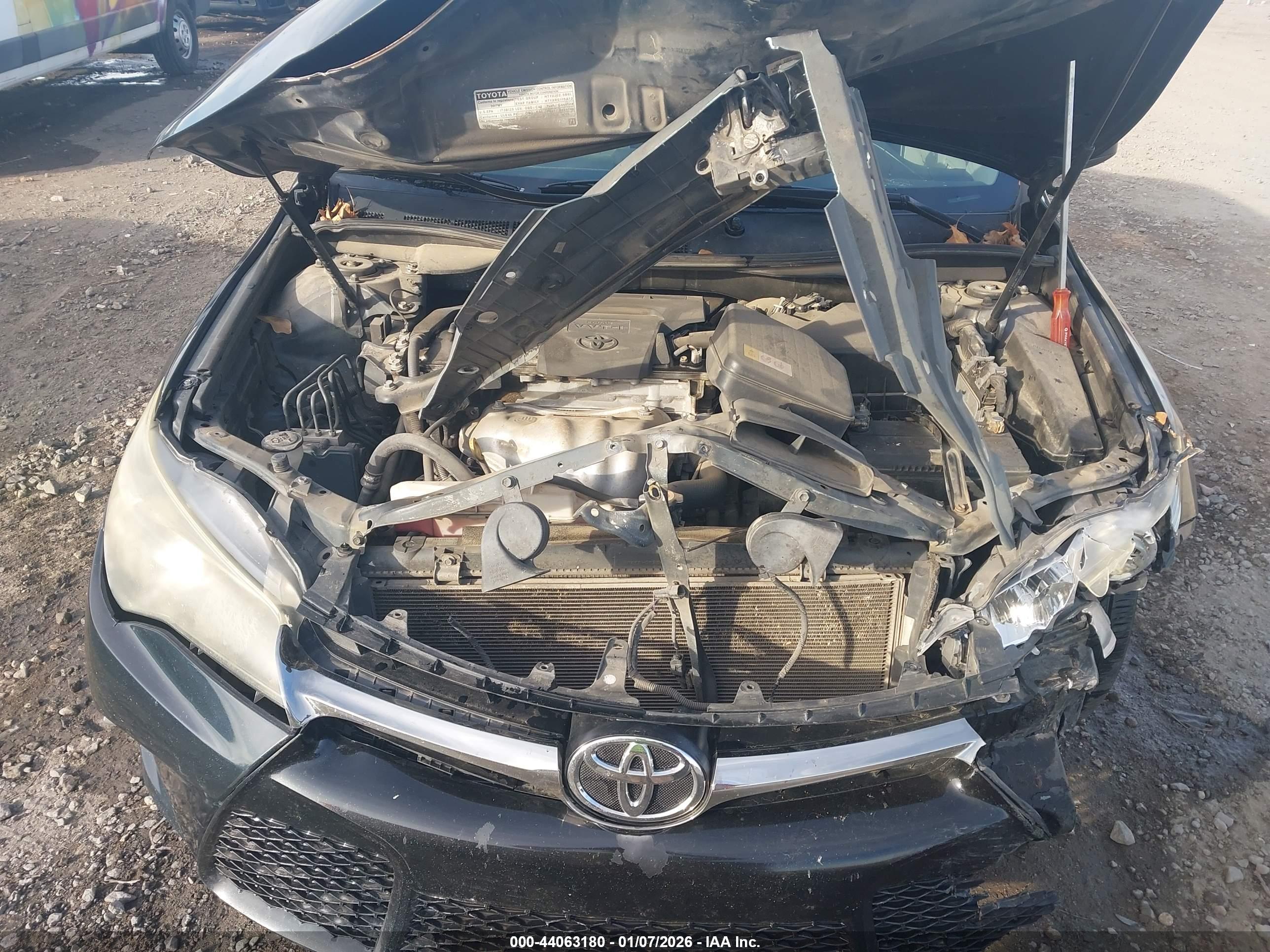 TOYOTA CAMRY image 10