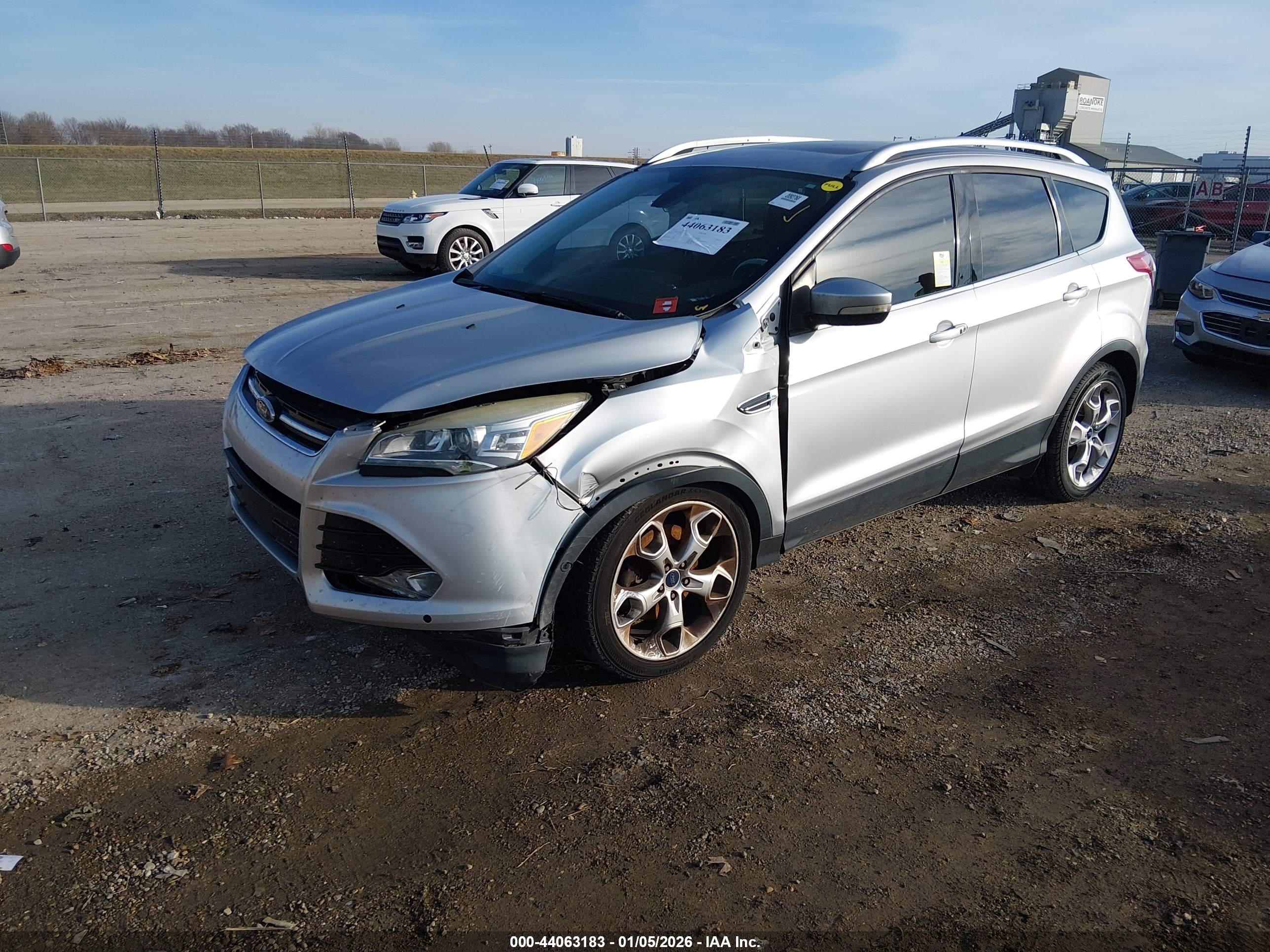 FORD ESCAPE image 2