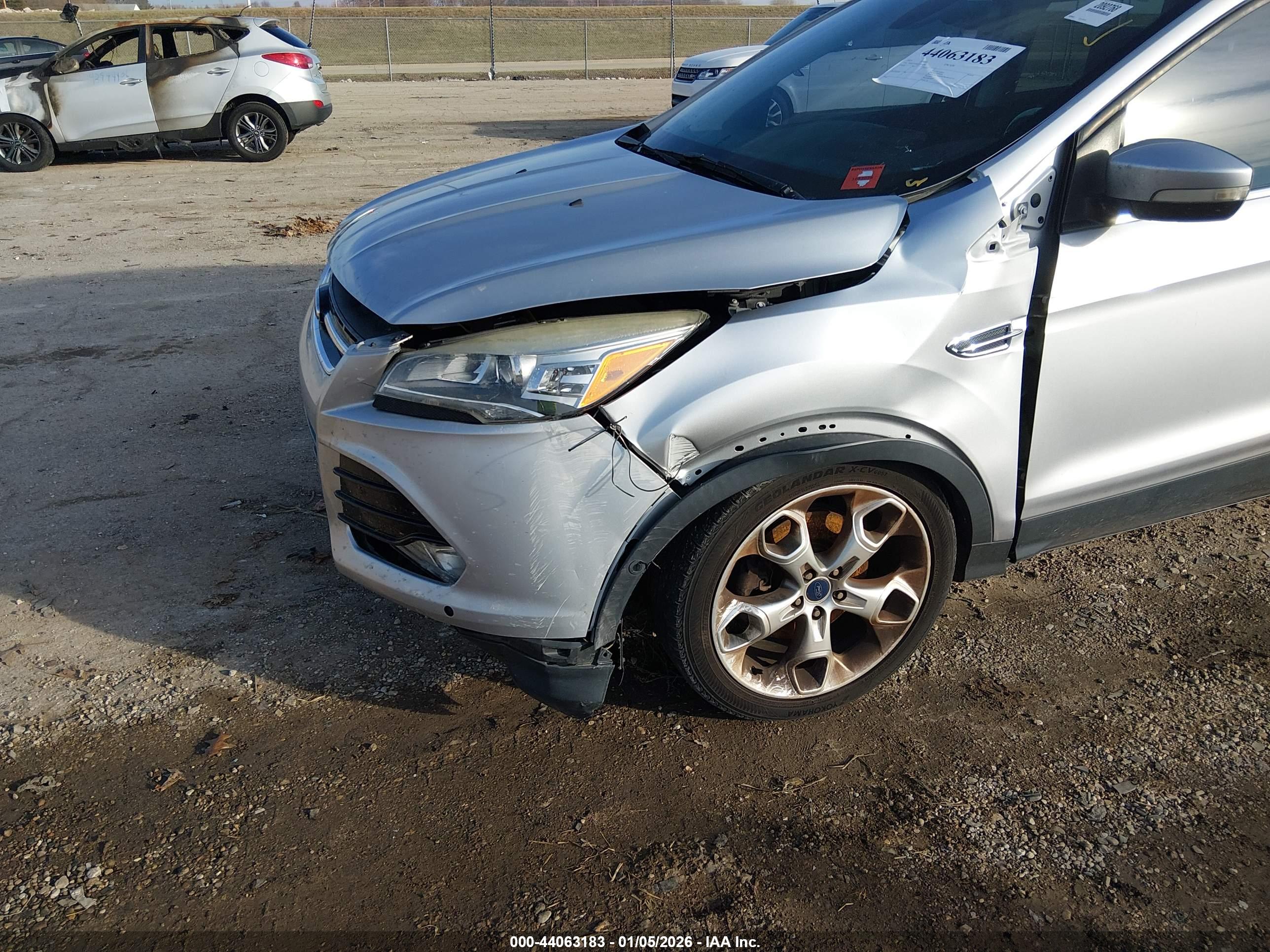 FORD ESCAPE image 6