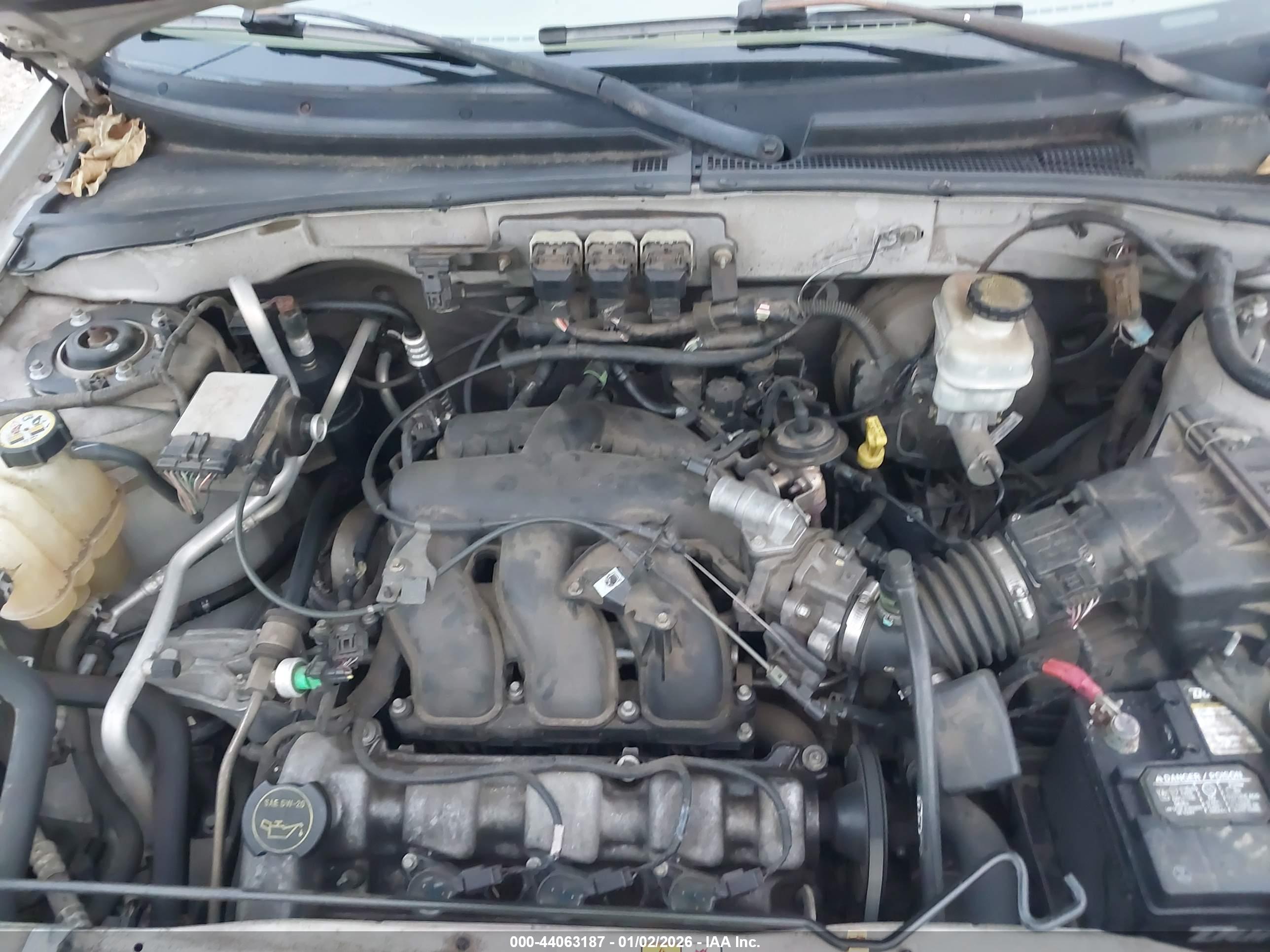 FORD ESCAPE image 10
