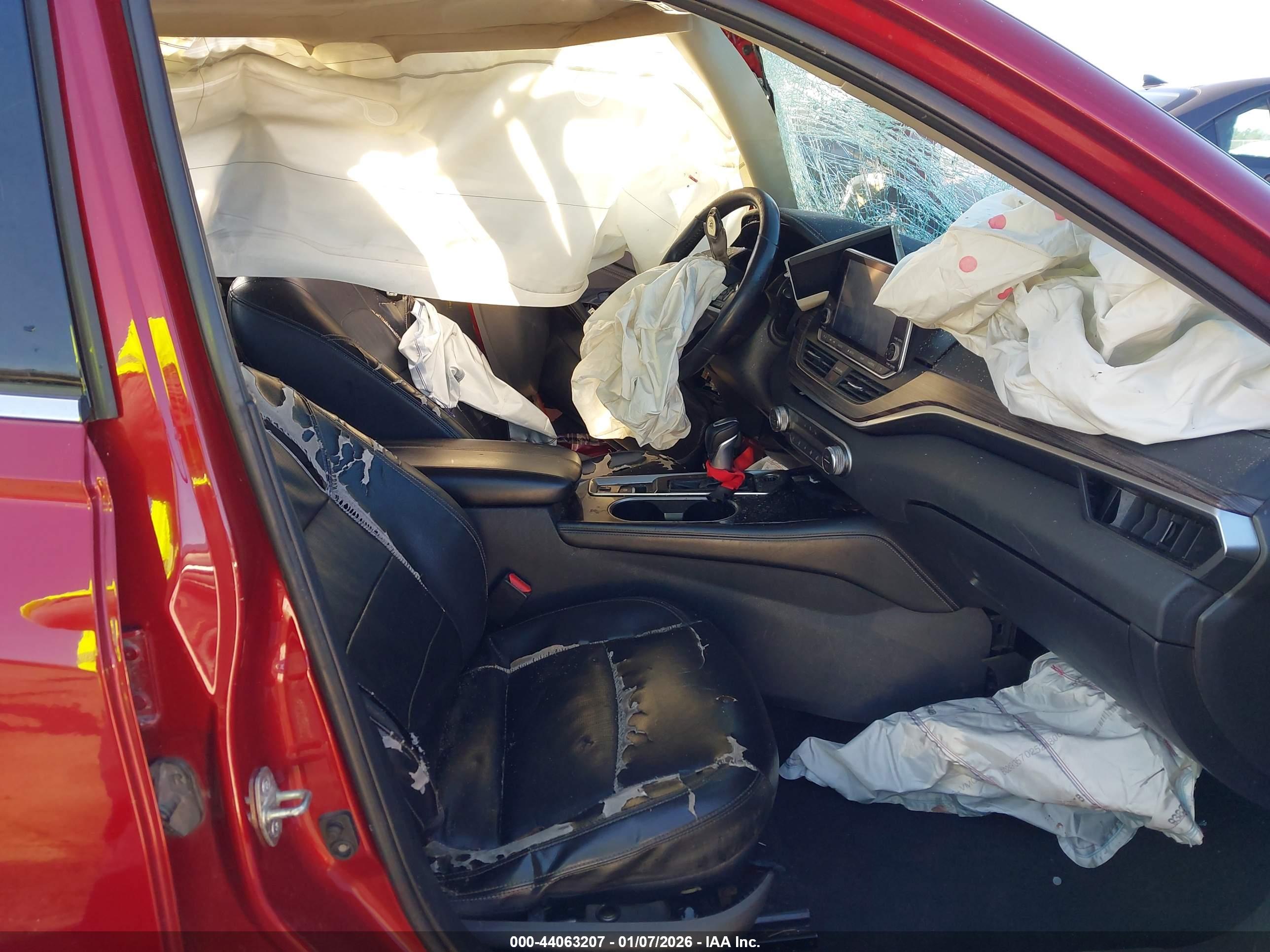 NISSAN ALTIMA image 5