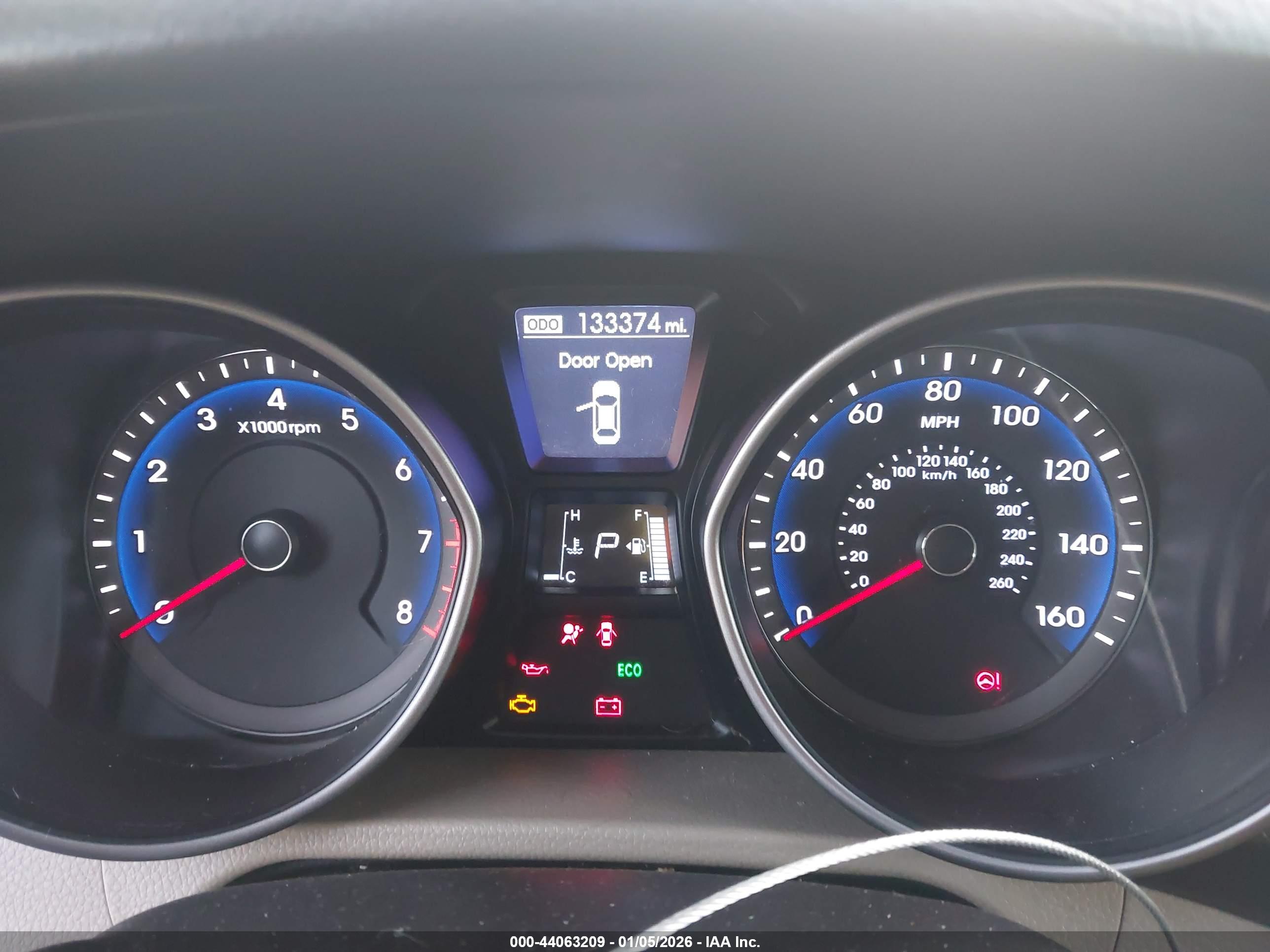 HYUNDAI ELANTRA image 7
