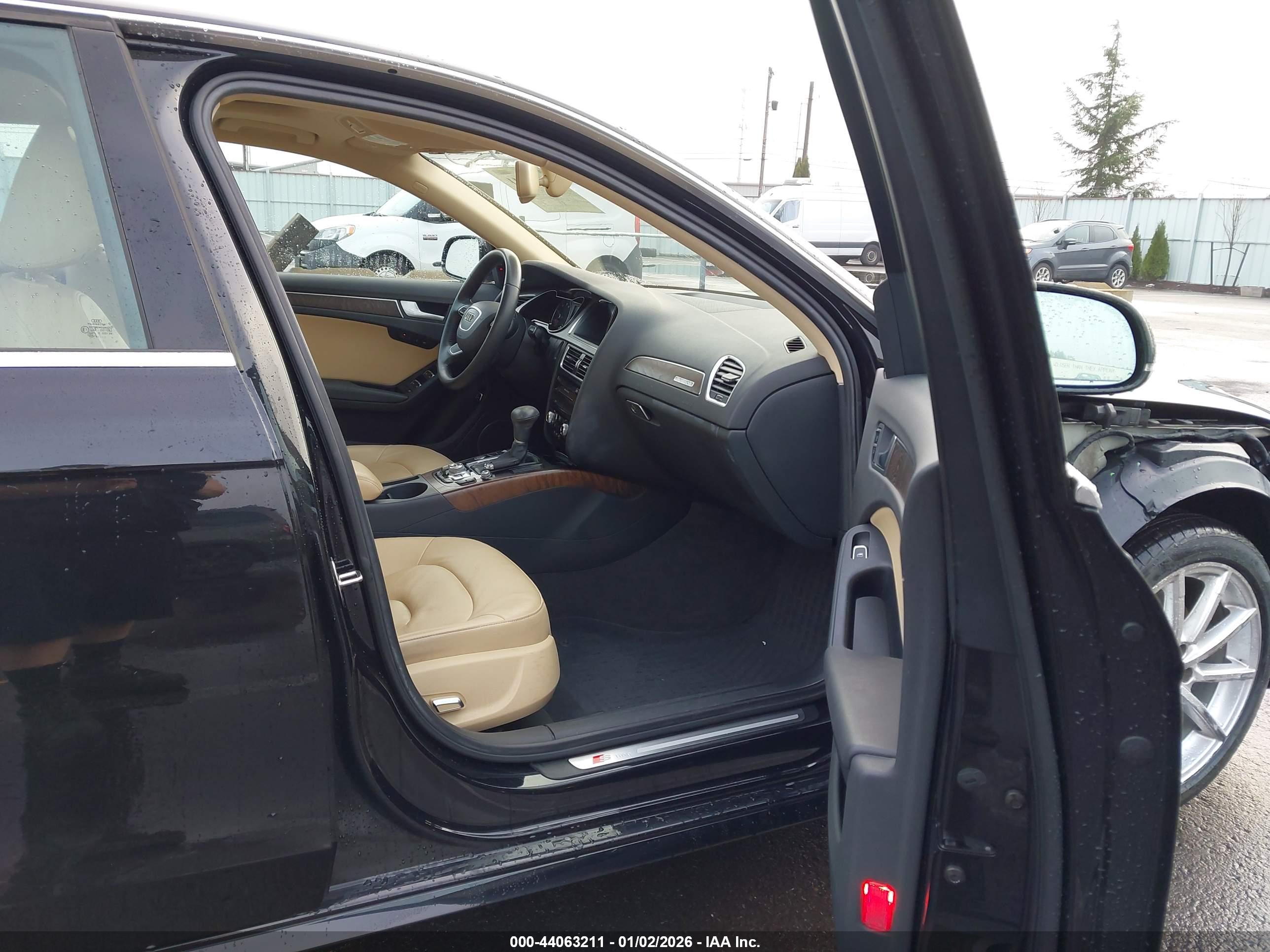 AUDI A4 image 5