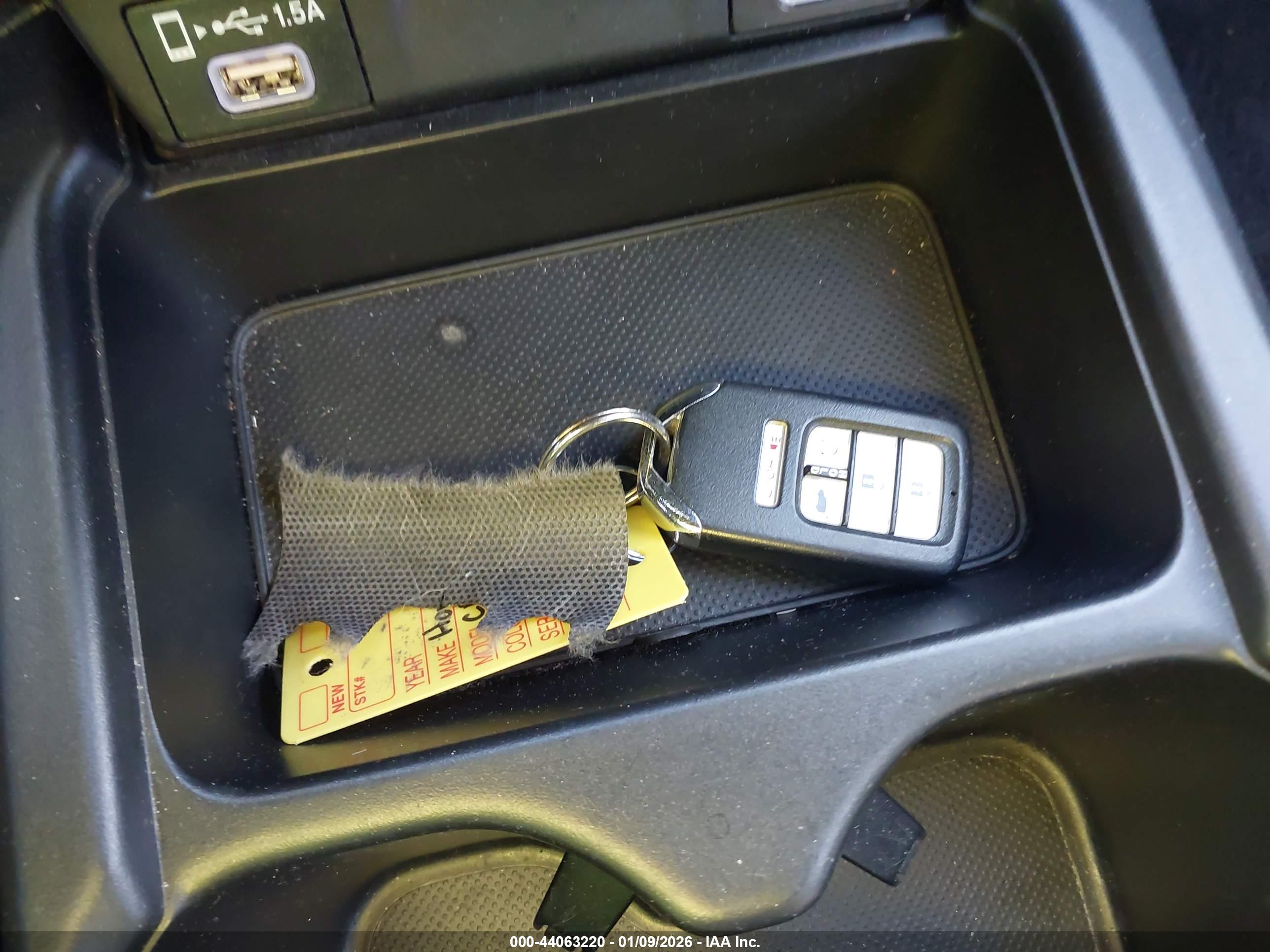 HONDA CR-V image 11