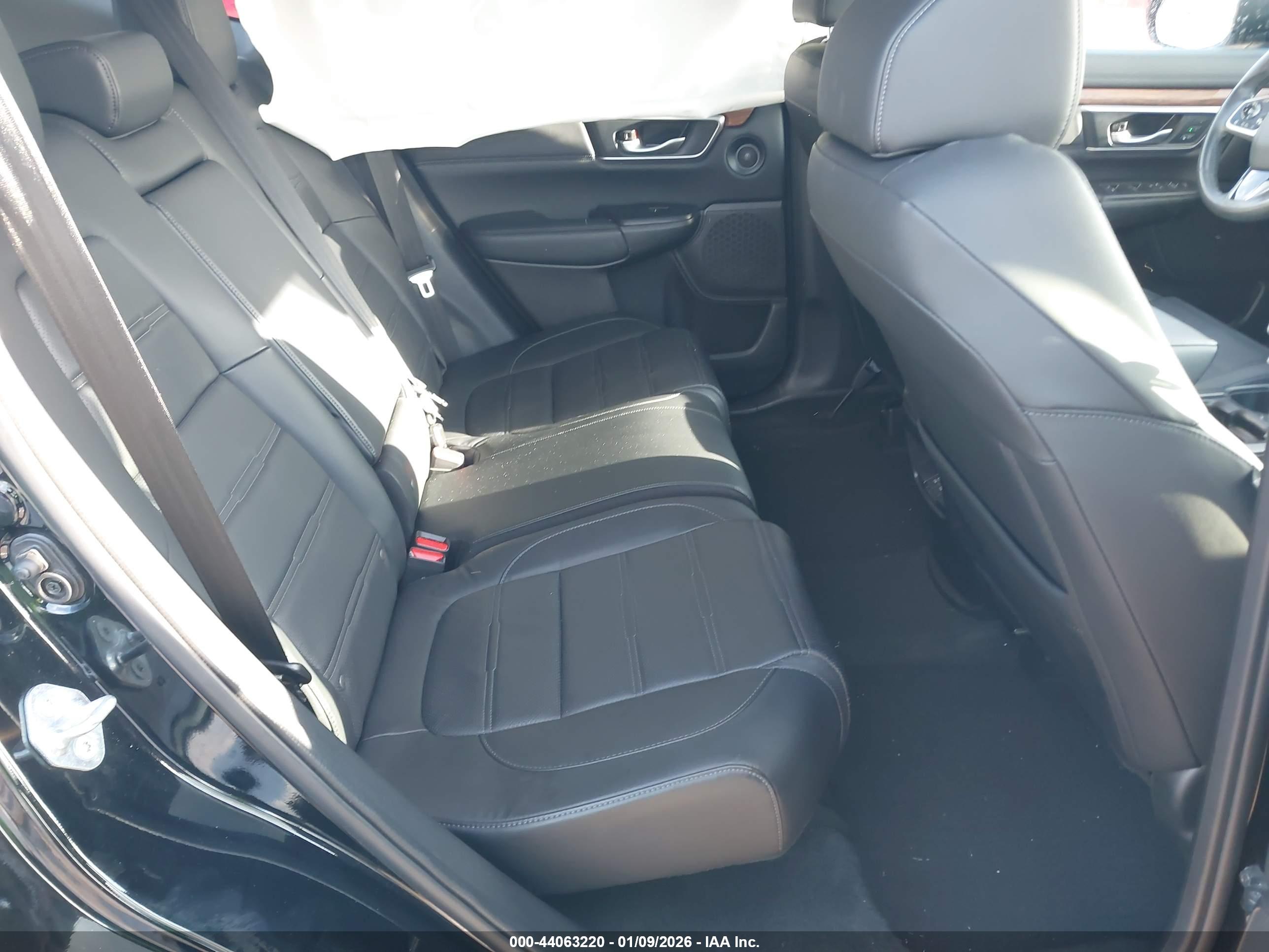 HONDA CR-V image 8