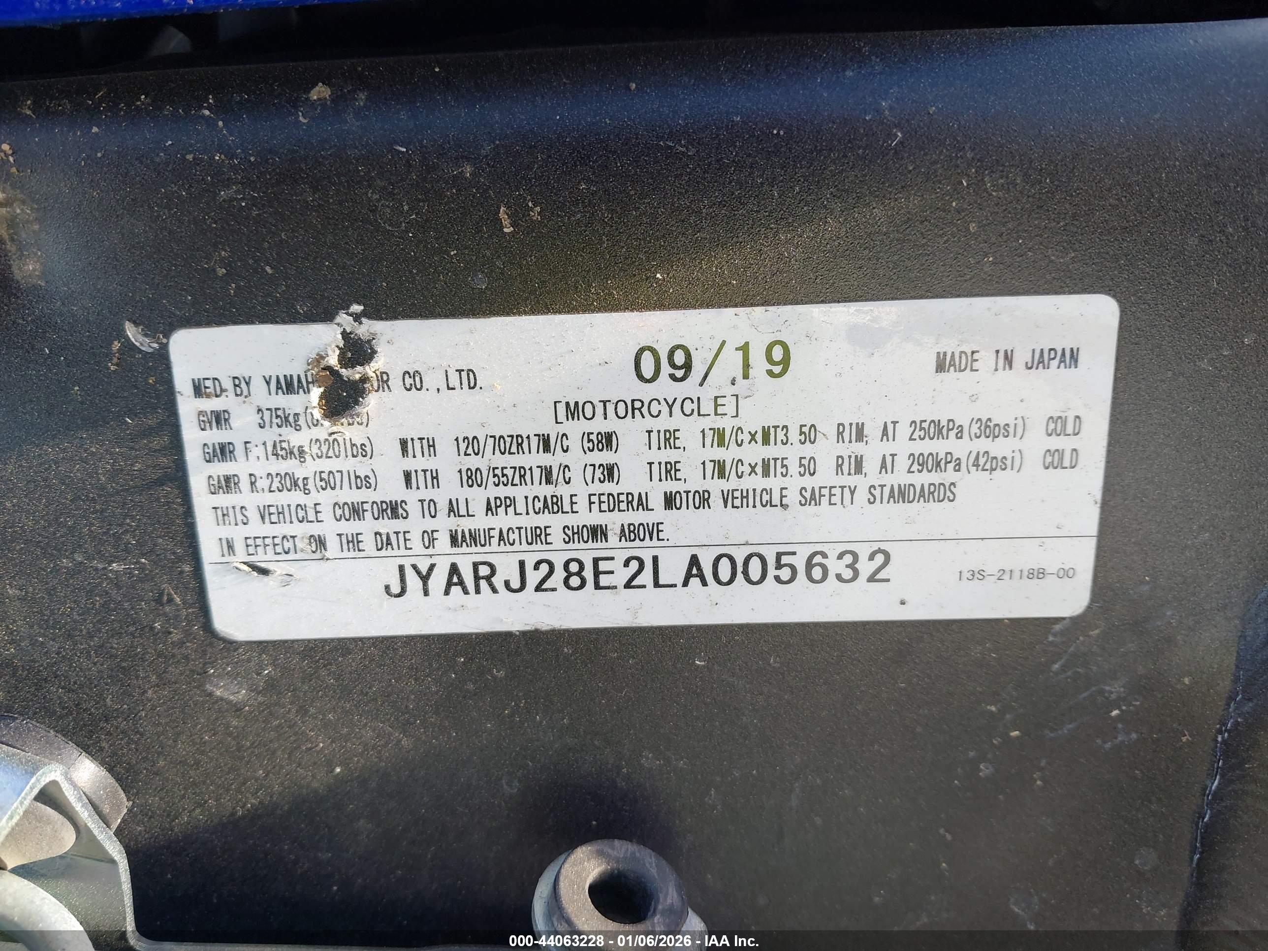 YAMAHA YZFR6 image 10