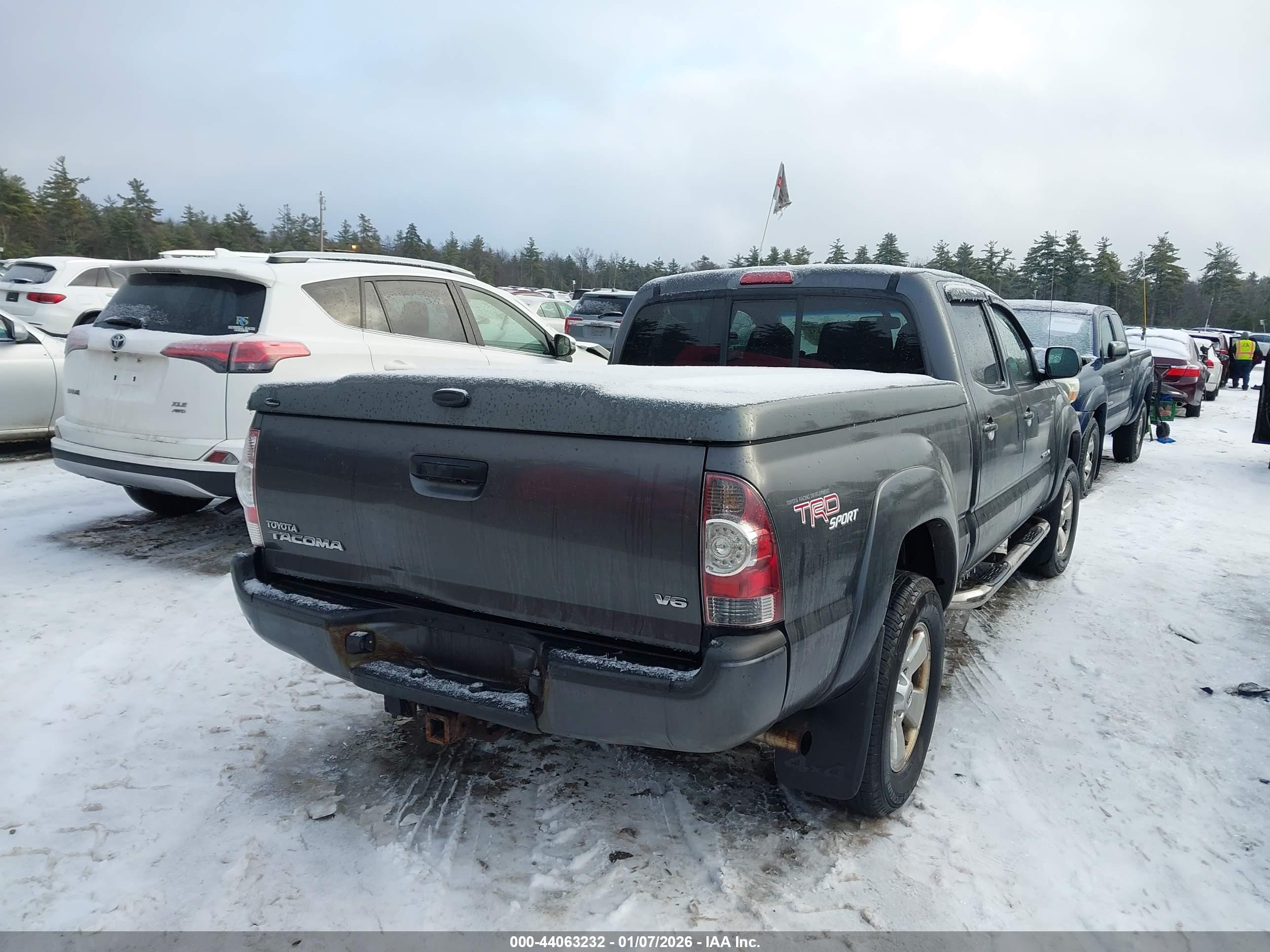 TOYOTA TACOMA image 4