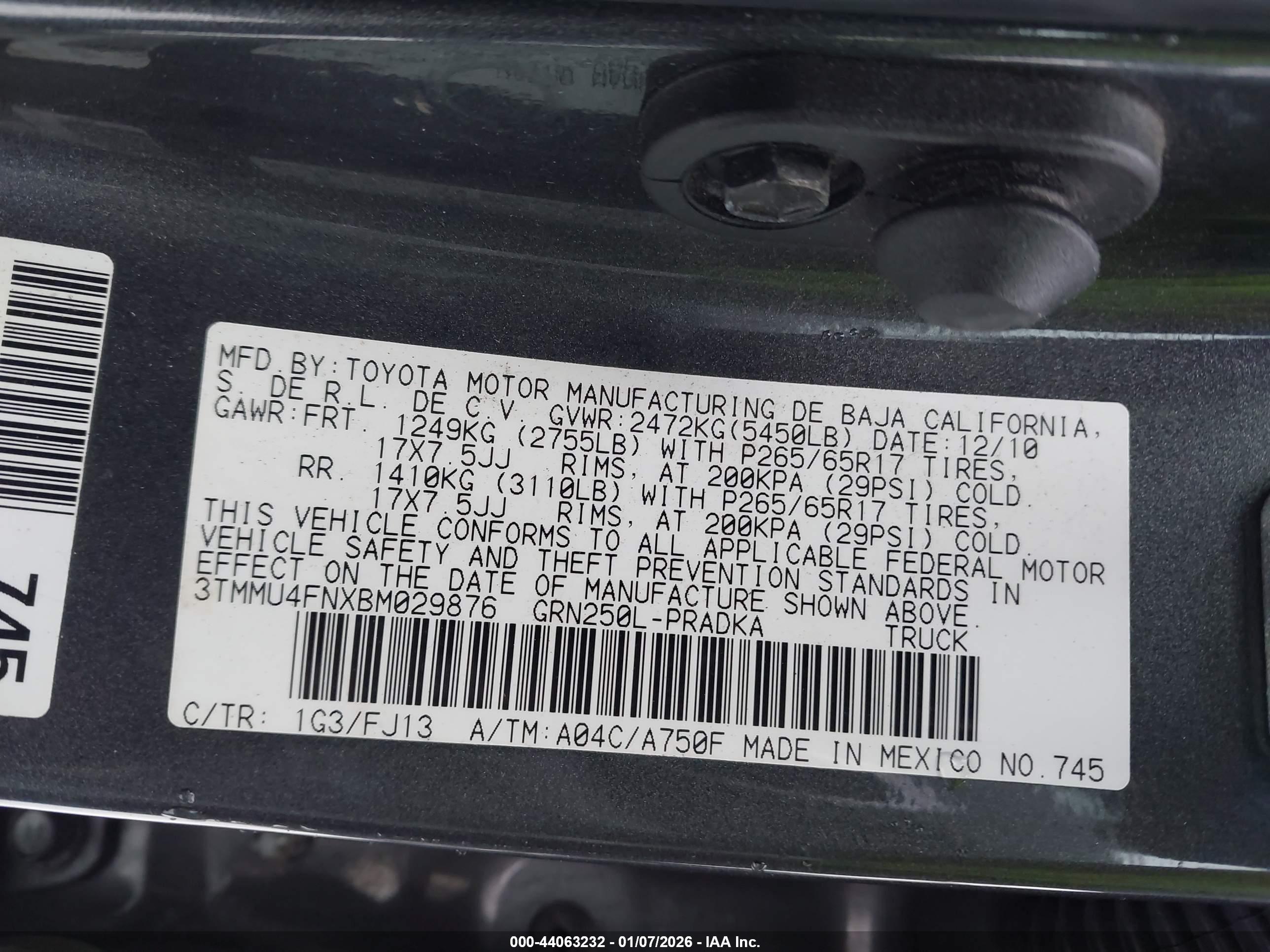 TOYOTA TACOMA image 9