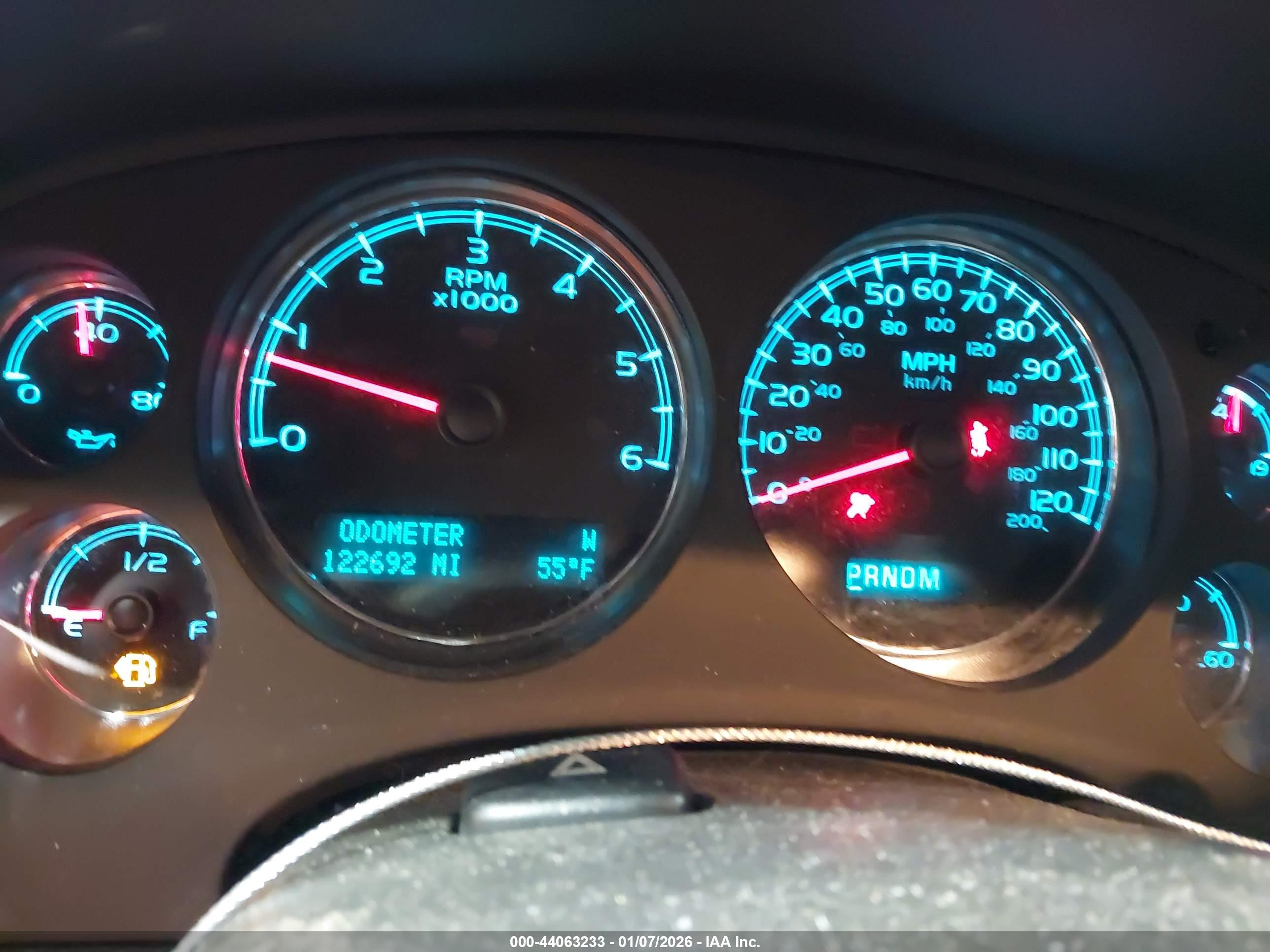 CHEVROLET SILVERADO image 7