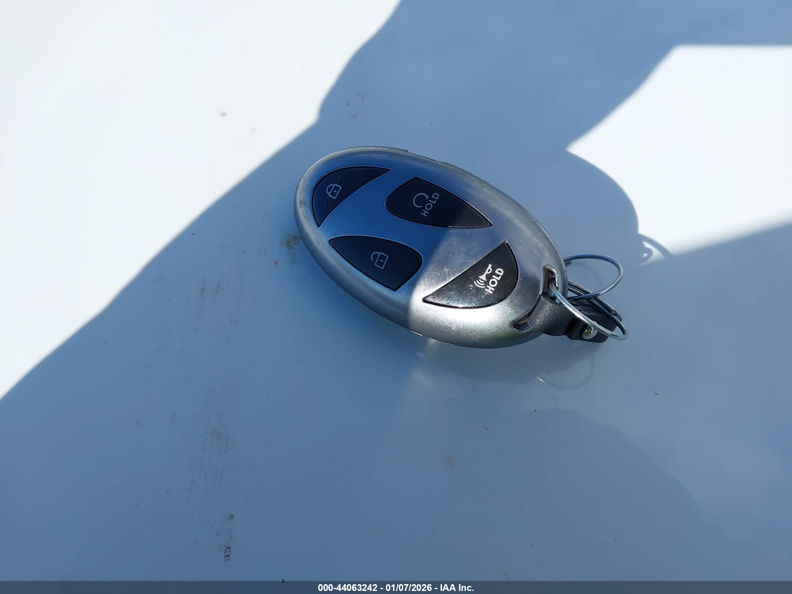 HYUNDAI ELANTRA image 11